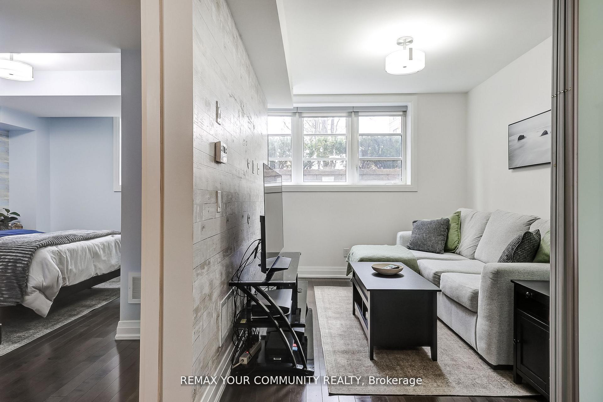 Photo 13 of Unit 29, 8169 Kipling Avenue, Vaughan, West Woodbridge — HOMEH