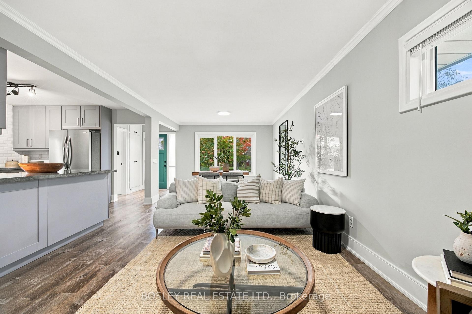 Photo 9 of 56 Christina Crescent, Scarborough, Wexford-Maryvale — HOMEH