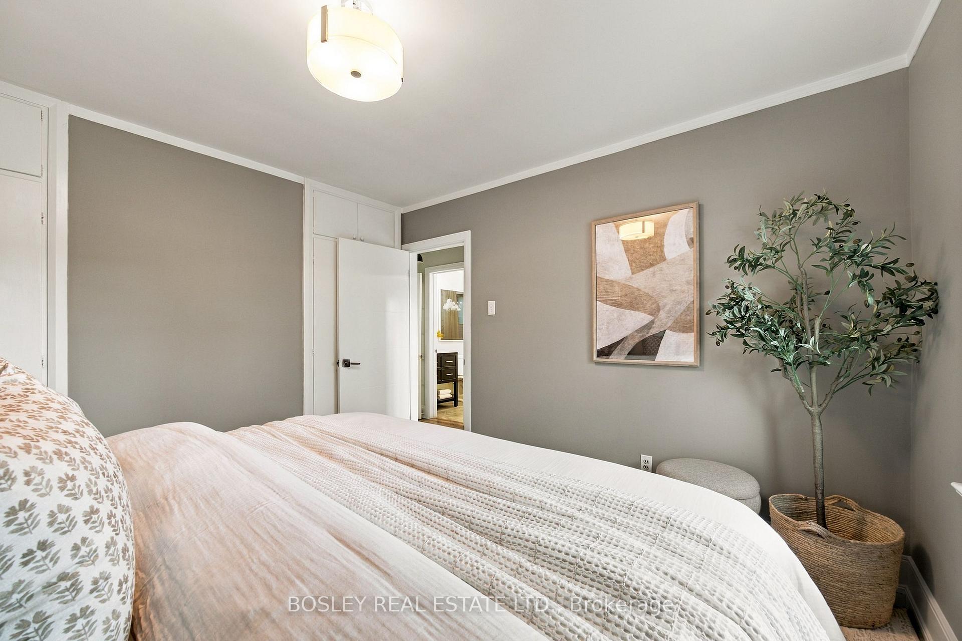 Photo 18 of 56 Christina Crescent, Scarborough, Wexford-Maryvale — HOMEH
