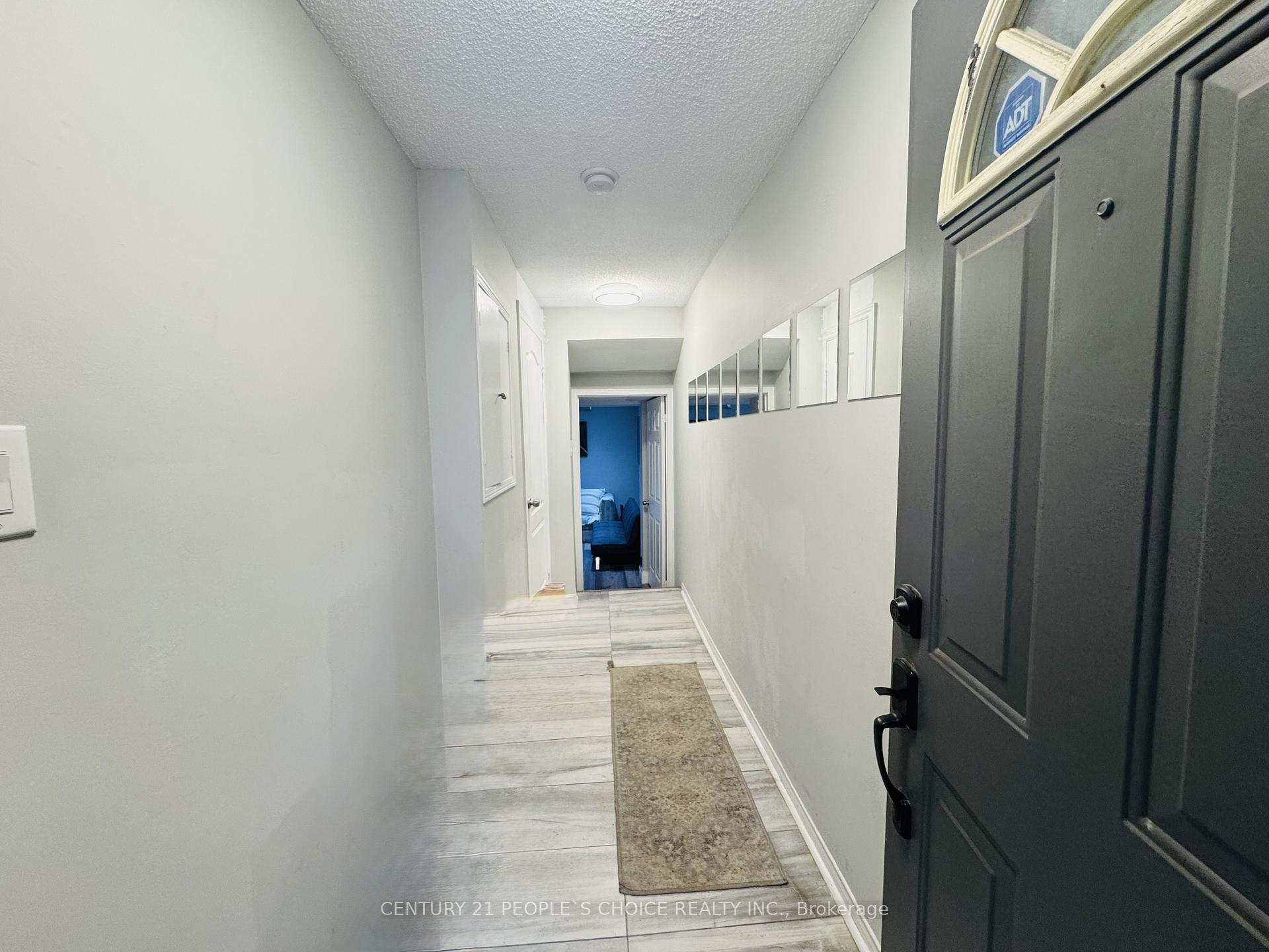 Photo 4 of 110 Spadina Road, Brampton, Bram West — HOMEH