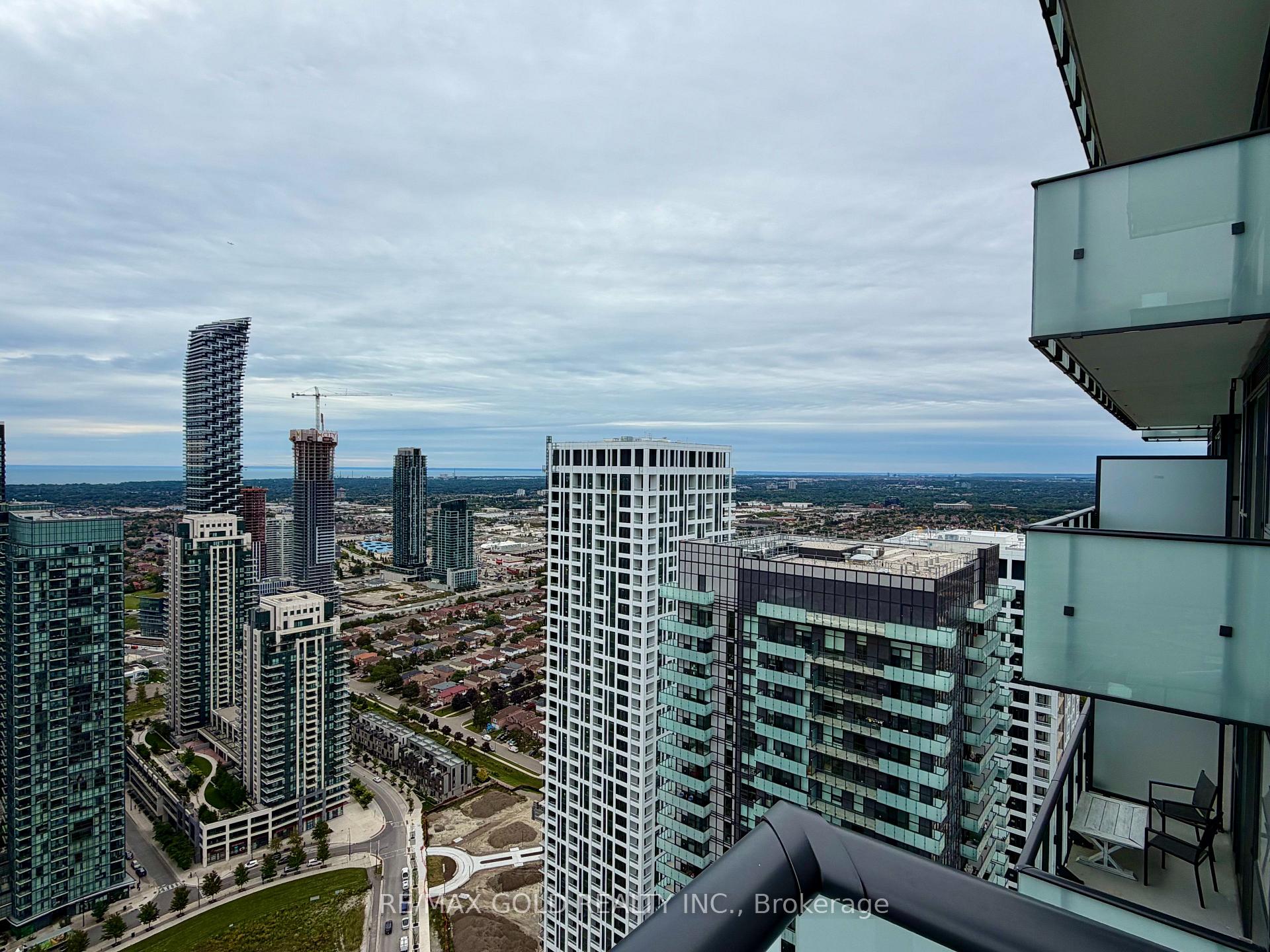 Photo 17 of Unit 4403, 430 Square One Drive, Mississauga, City Centre — HOMEH