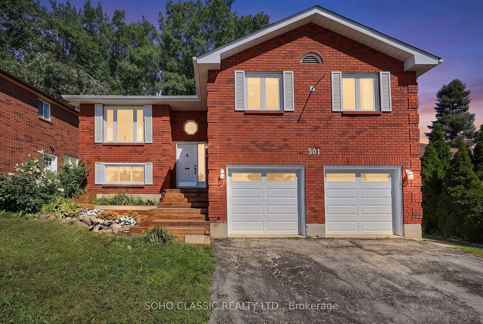 Photo of 301 Leacock Drive