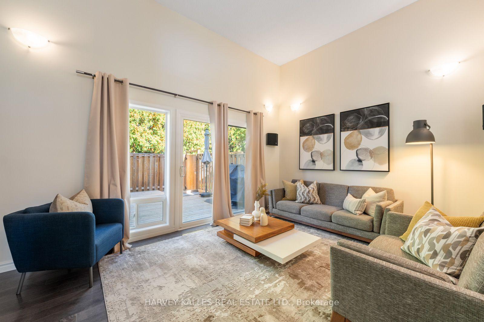 Photo 9 of 4 New Port Way, Markham, Thornhill — HOMEH