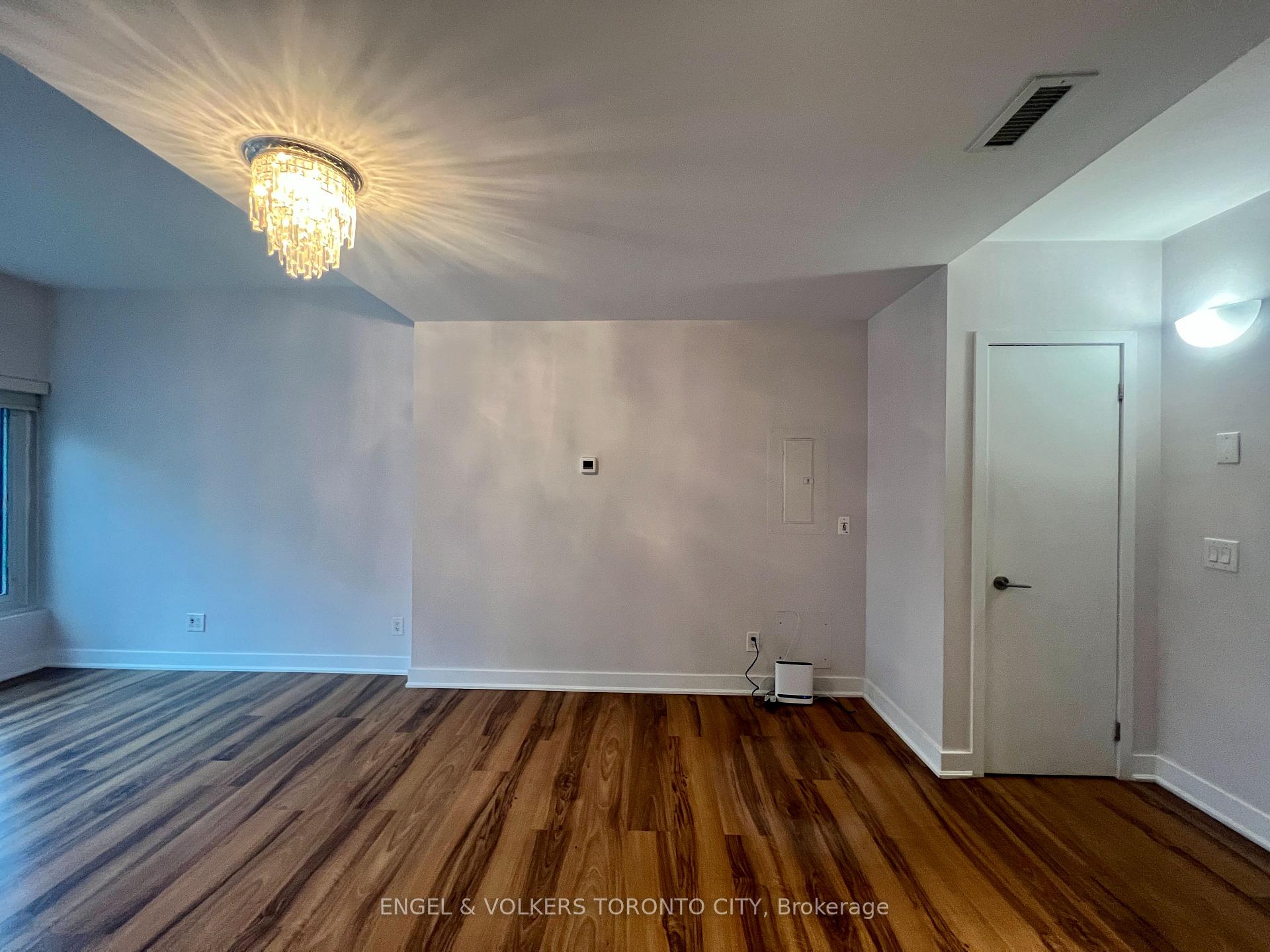 Photo 16 of Unit 202, 25 Ritchie Avenue, Toronto, Roncesvalles — HOMEH