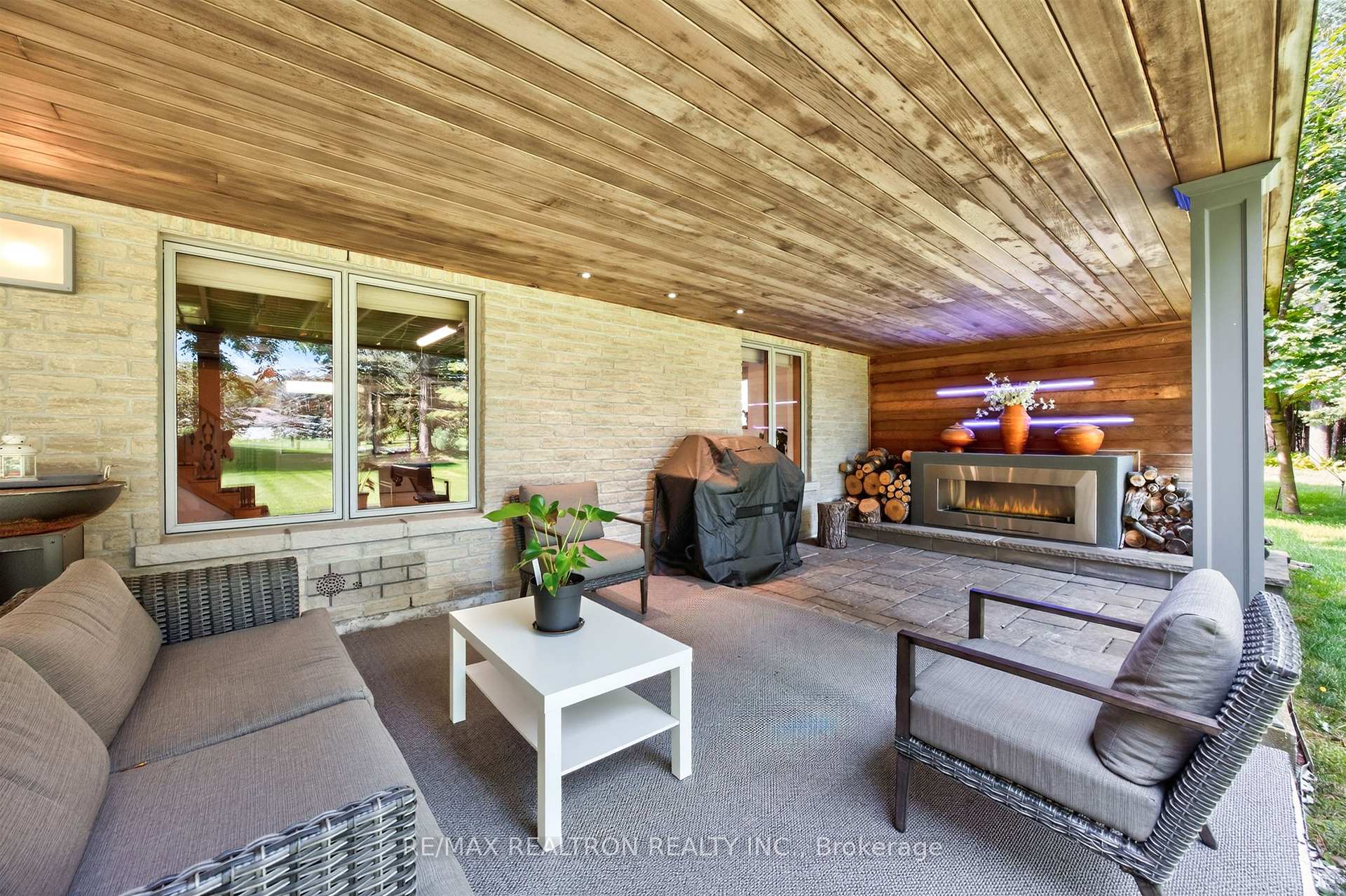 Photo 46 of 24 Maplehyrn Avenue, East Gwillimbury, Sharon — HOMEH