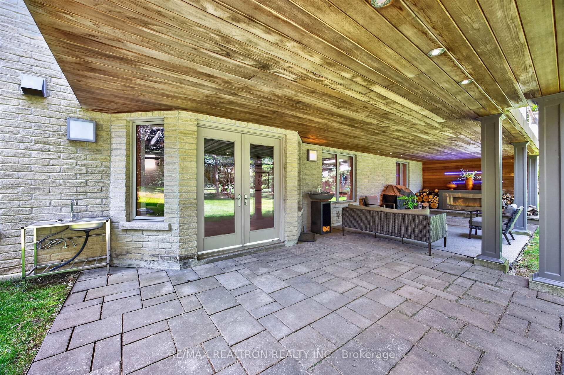 Photo 47 of 24 Maplehyrn Avenue, East Gwillimbury, Sharon — HOMEH