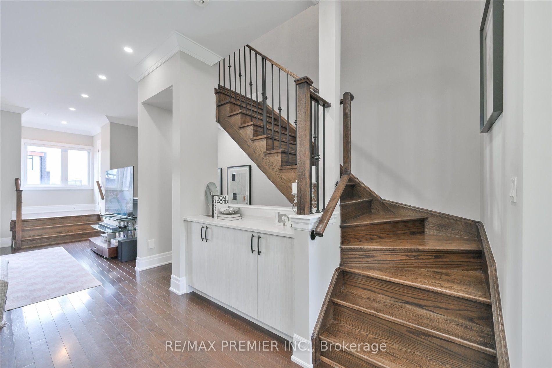 Photo 17 of 86 Golden Trail, Vaughan, Patterson — HOMEH