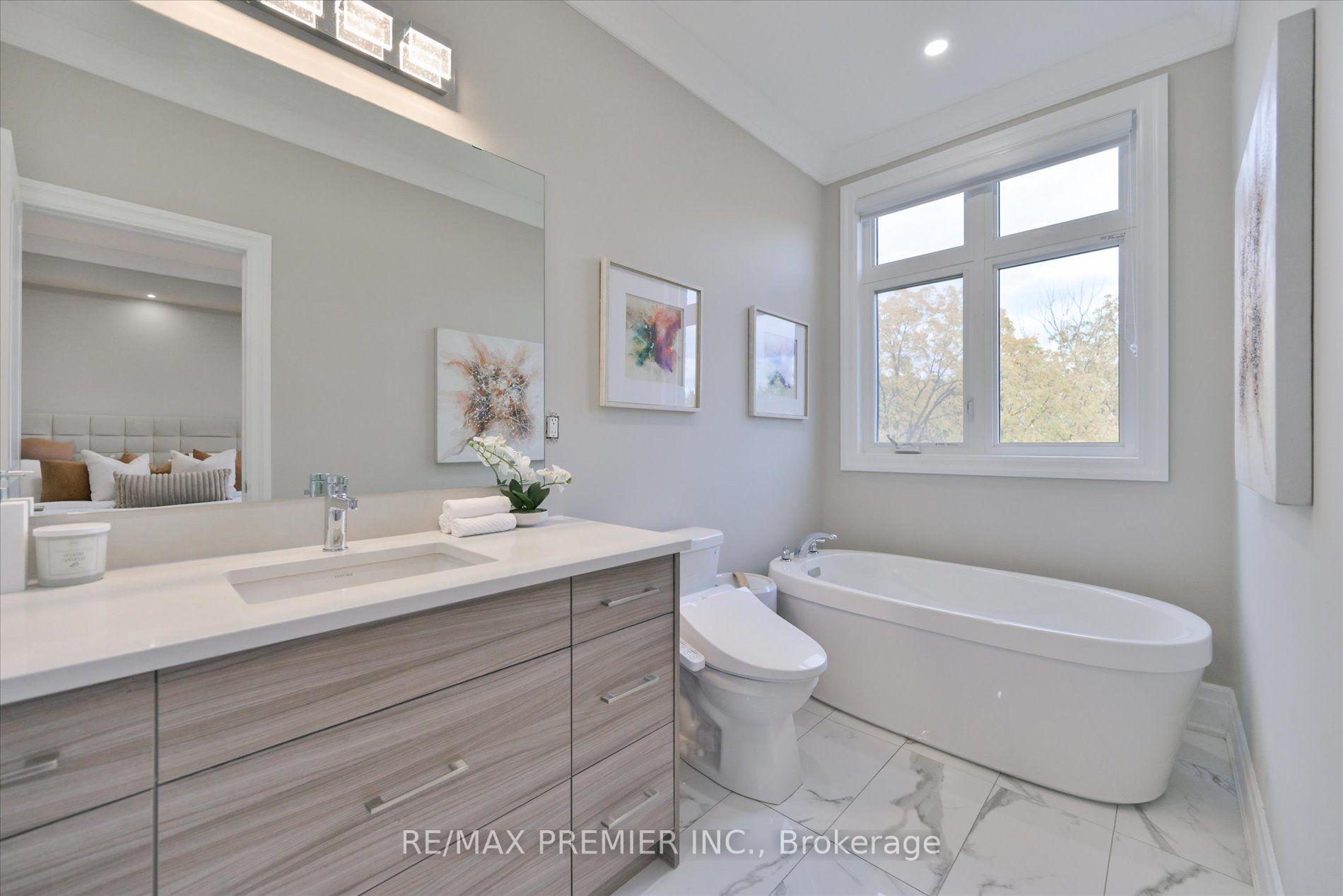 Photo 23 of 86 Golden Trail, Vaughan, Patterson — HOMEH