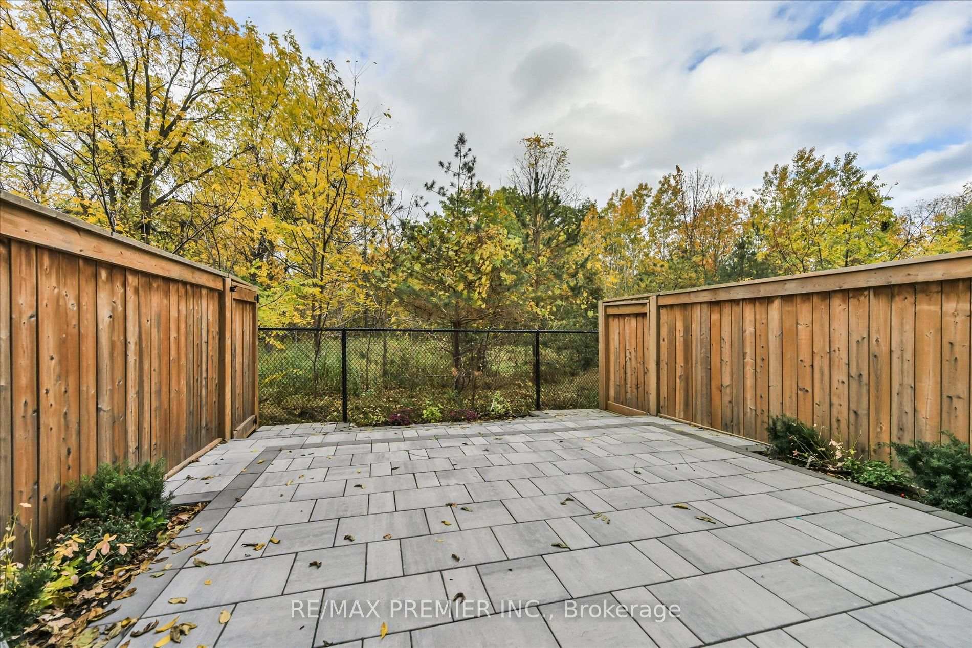 Photo 34 of 86 Golden Trail, Vaughan, Patterson — HOMEH