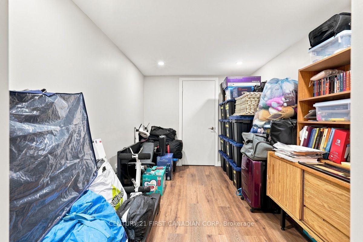Photo 37 of 1687 Coronation Drive, London, North E — HOMEH