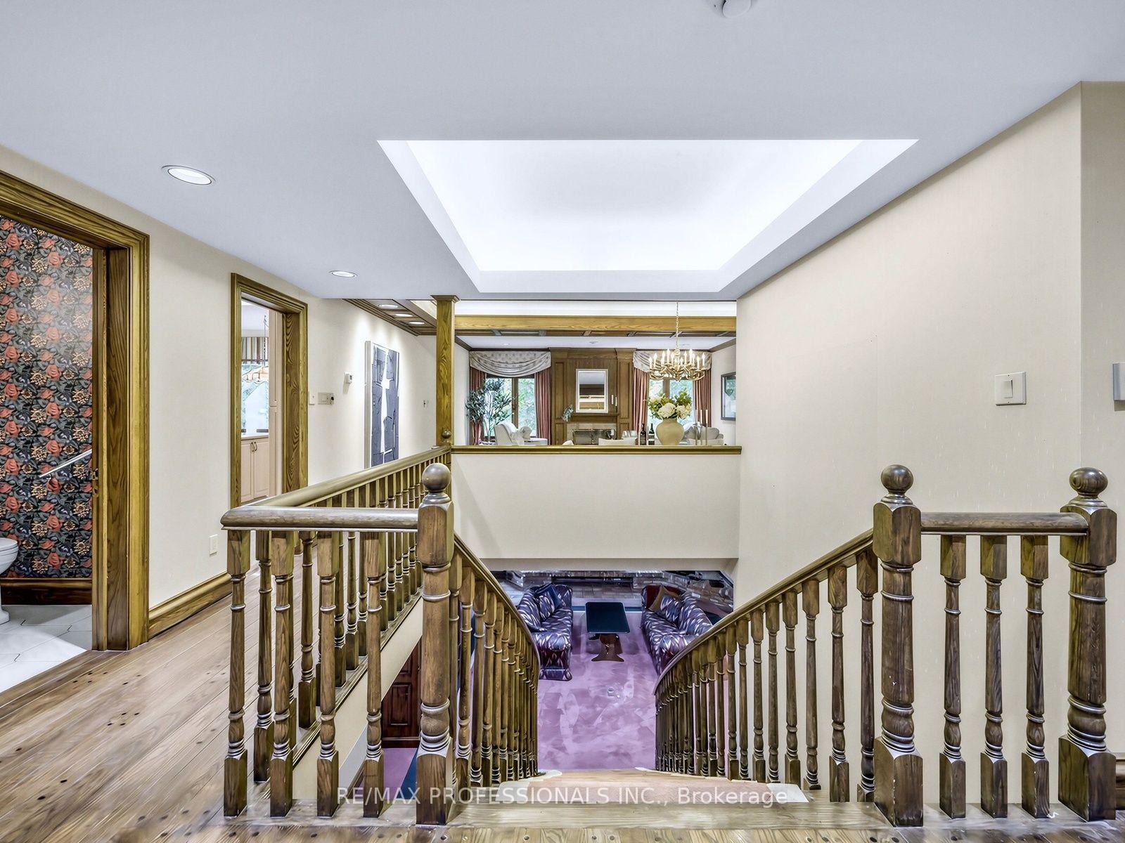 Photo 12 of 1952 Lapad Court, Mississauga, Erin Mills — HOMEH