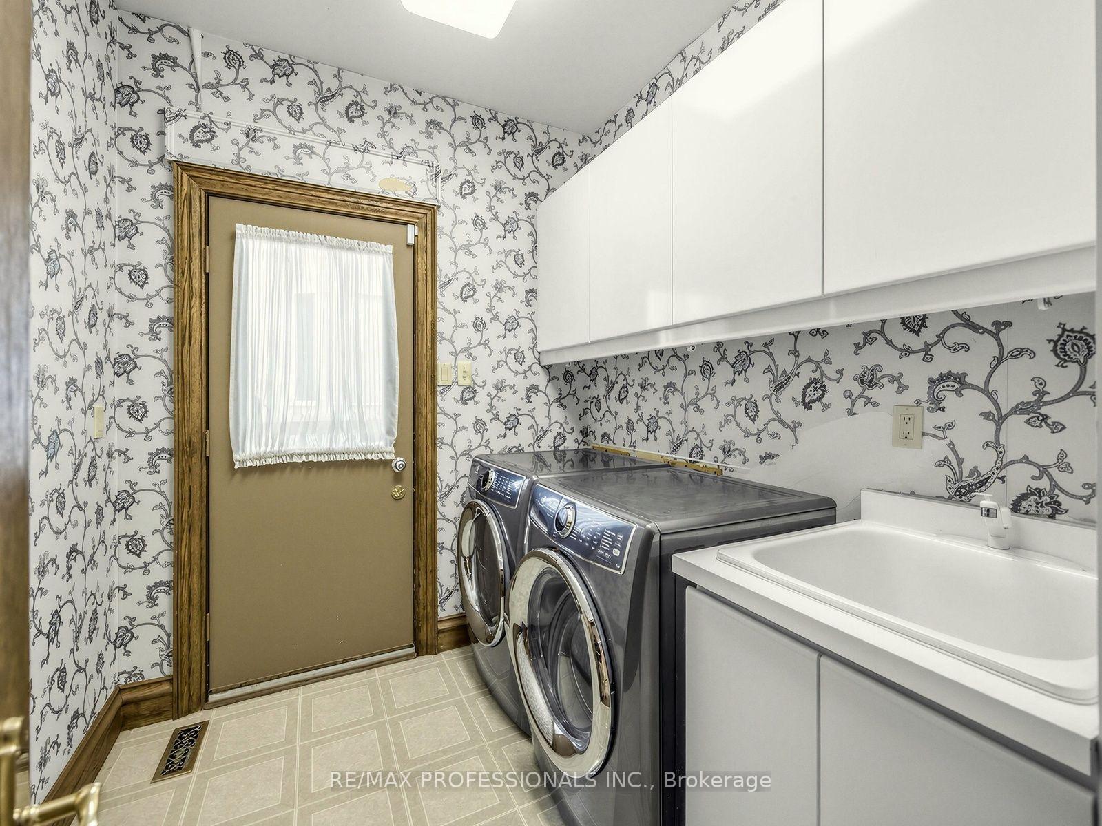Photo 23 of 1952 Lapad Court, Mississauga, Erin Mills — HOMEH