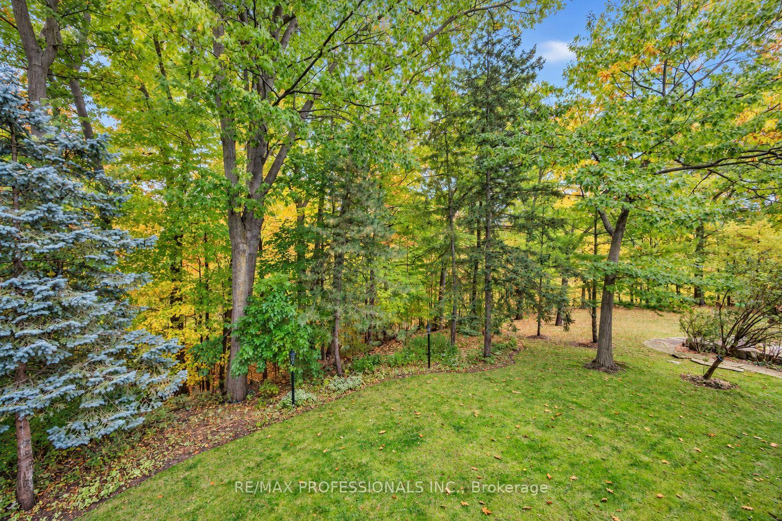 Photo 41 of 1952 Lapad Court, Mississauga, Erin Mills — HOMEH