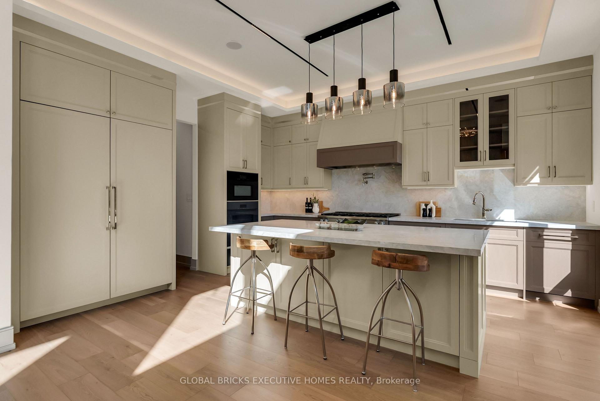 Photo 16 of 2016 Seafare Drive, Oakville, Bronte — HOMEH