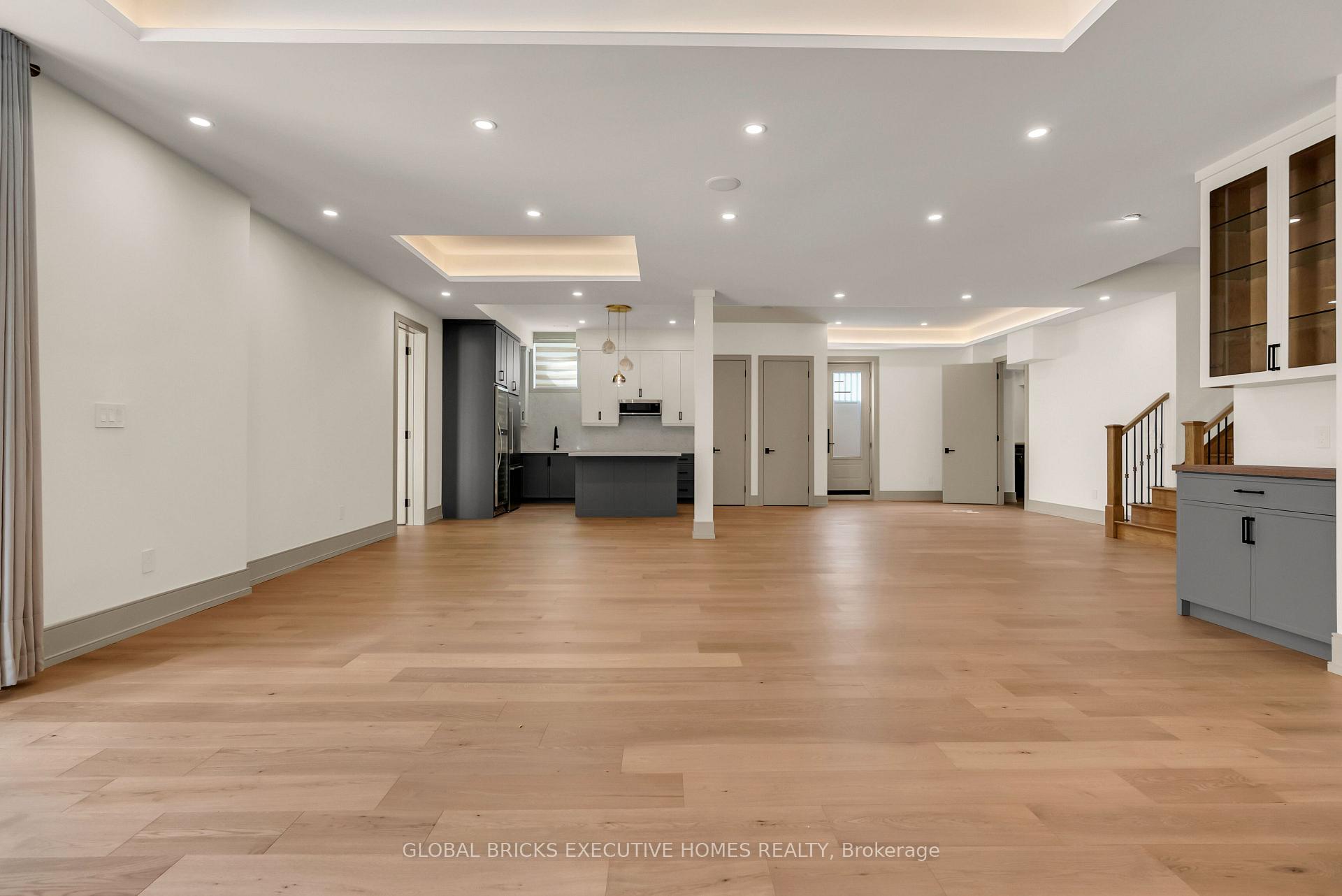 Photo 41 of 2016 Seafare Drive, Oakville, Bronte — HOMEH