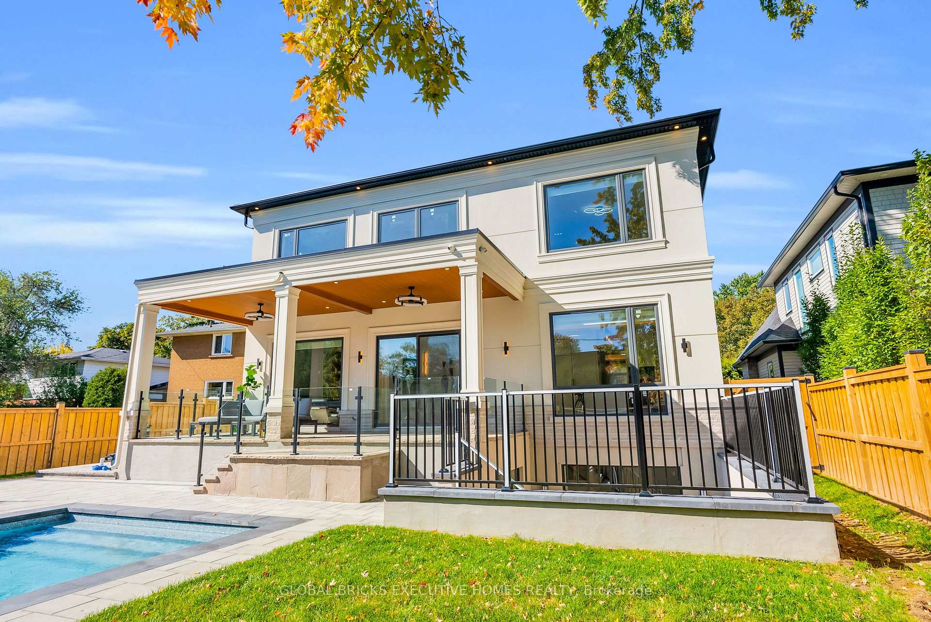 Photo 53 of 2016 Seafare Drive, Oakville, Bronte — HOMEH