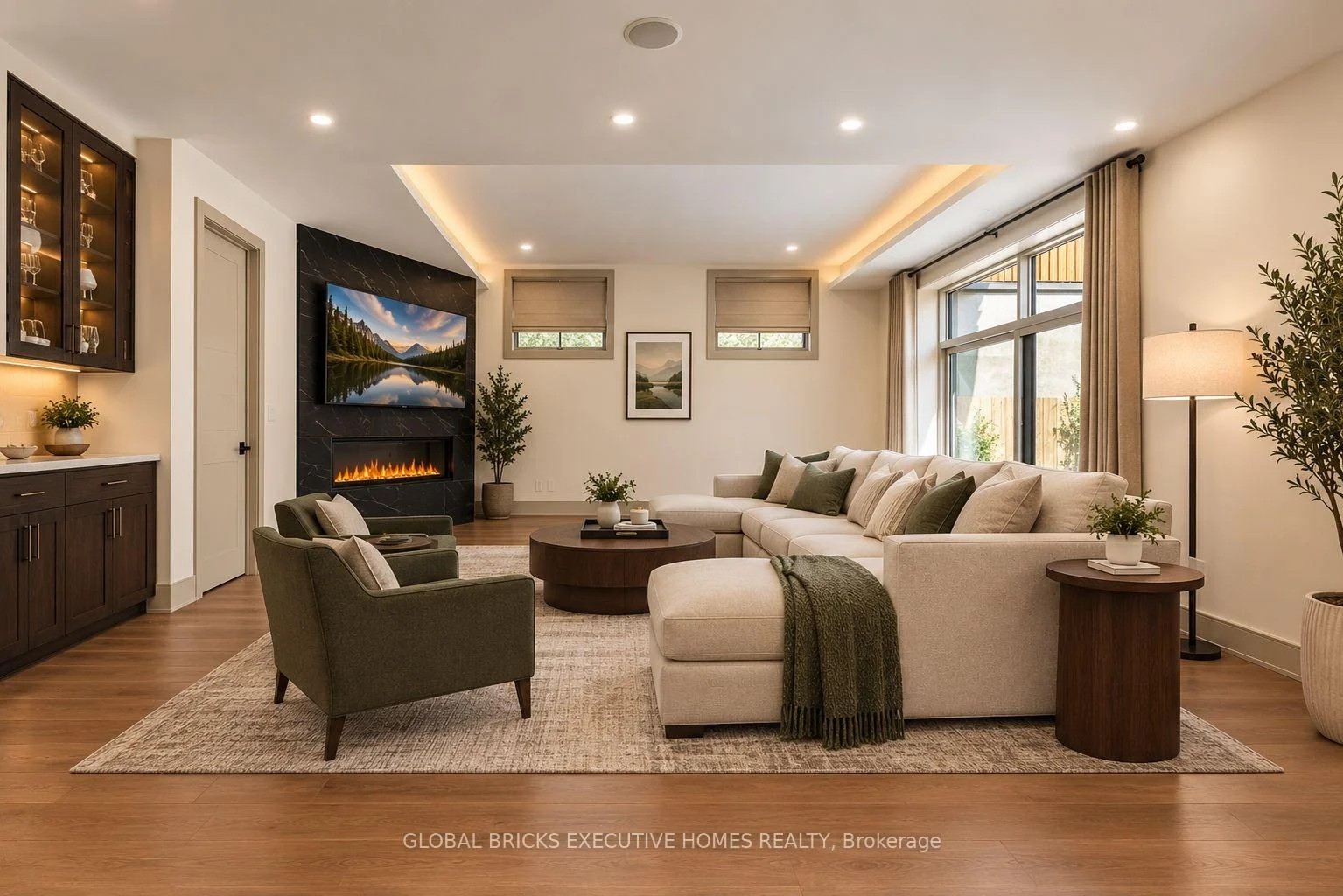Photo 40 of 2016 Seafare Drive, Oakville, Bronte — HOMEH