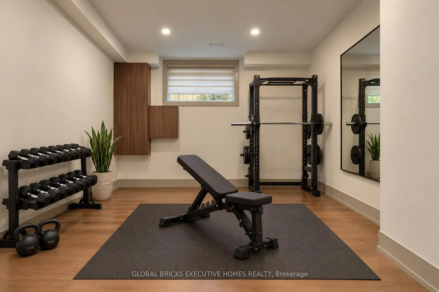 Photo 45 of 2016 Seafare Drive, Oakville, Bronte — HOMEH