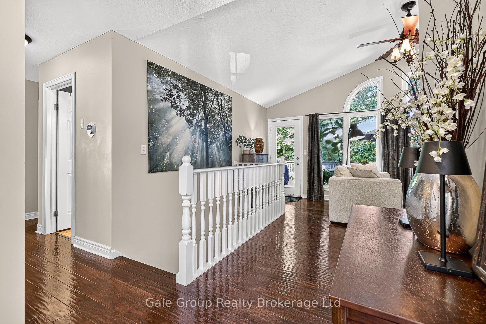 Photo 11 of 79 Potters Way, Woodstock, Woodstock - South — HOMEH