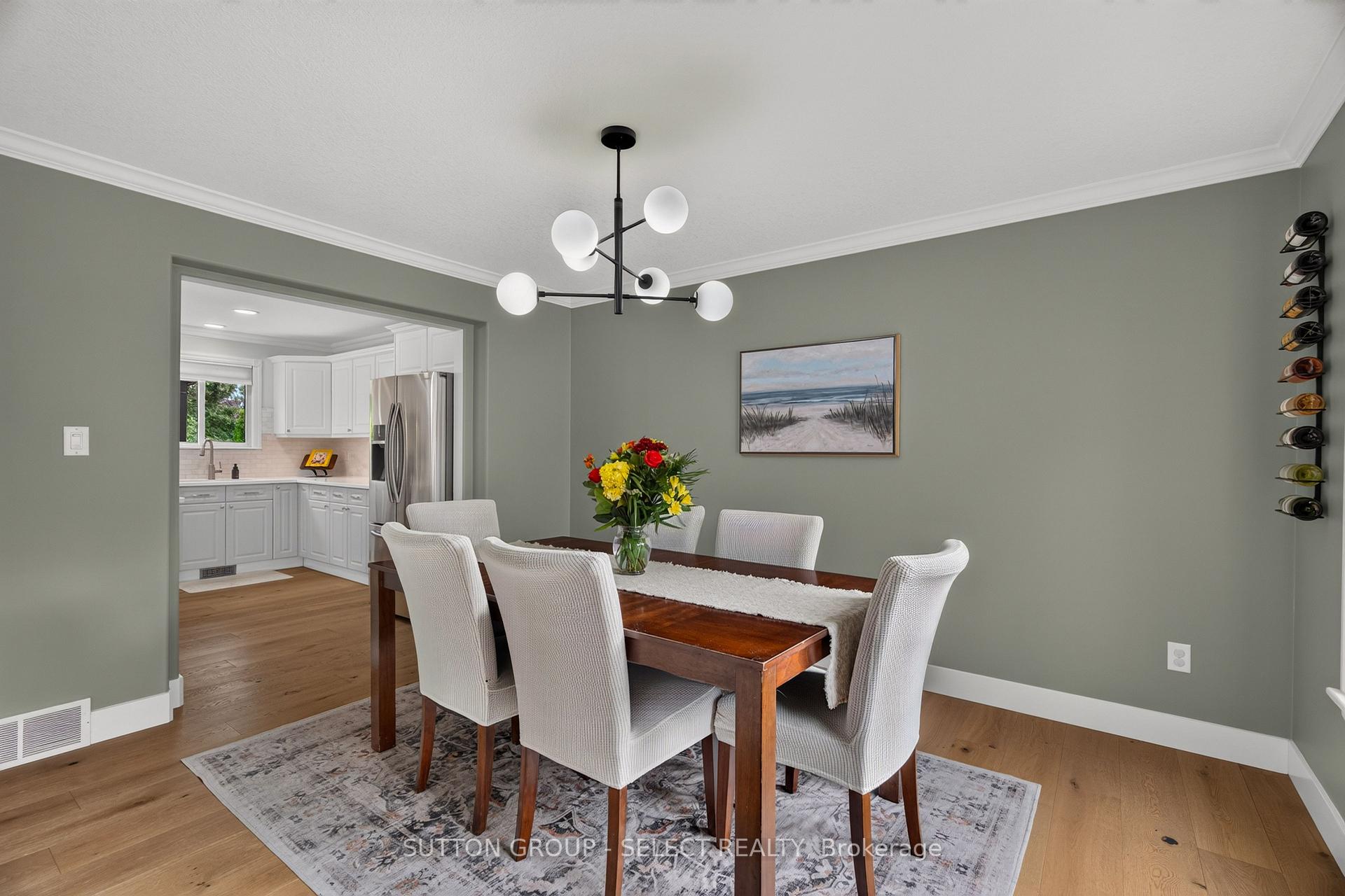 Photo 20 of 121 Tanoak Drive, London, North E — HOMEH