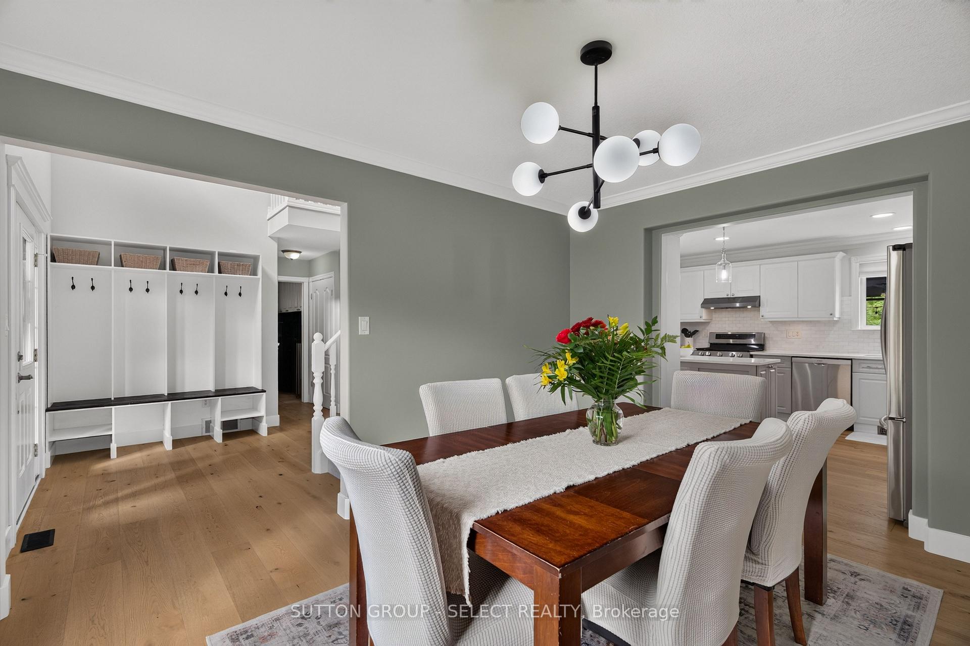 Photo 22 of 121 Tanoak Drive, London, North E — HOMEH