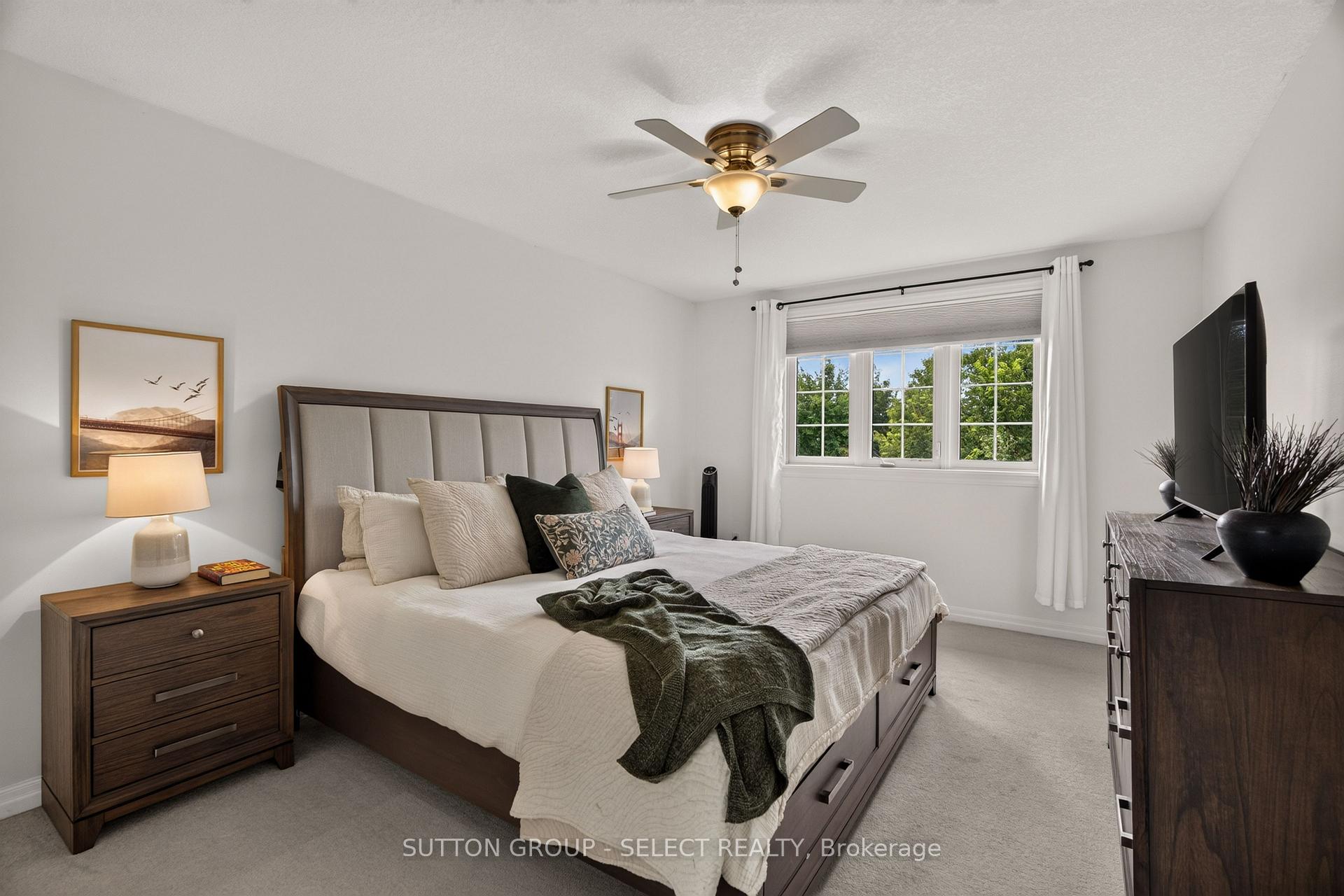 Photo 28 of 121 Tanoak Drive, London, North E — HOMEH