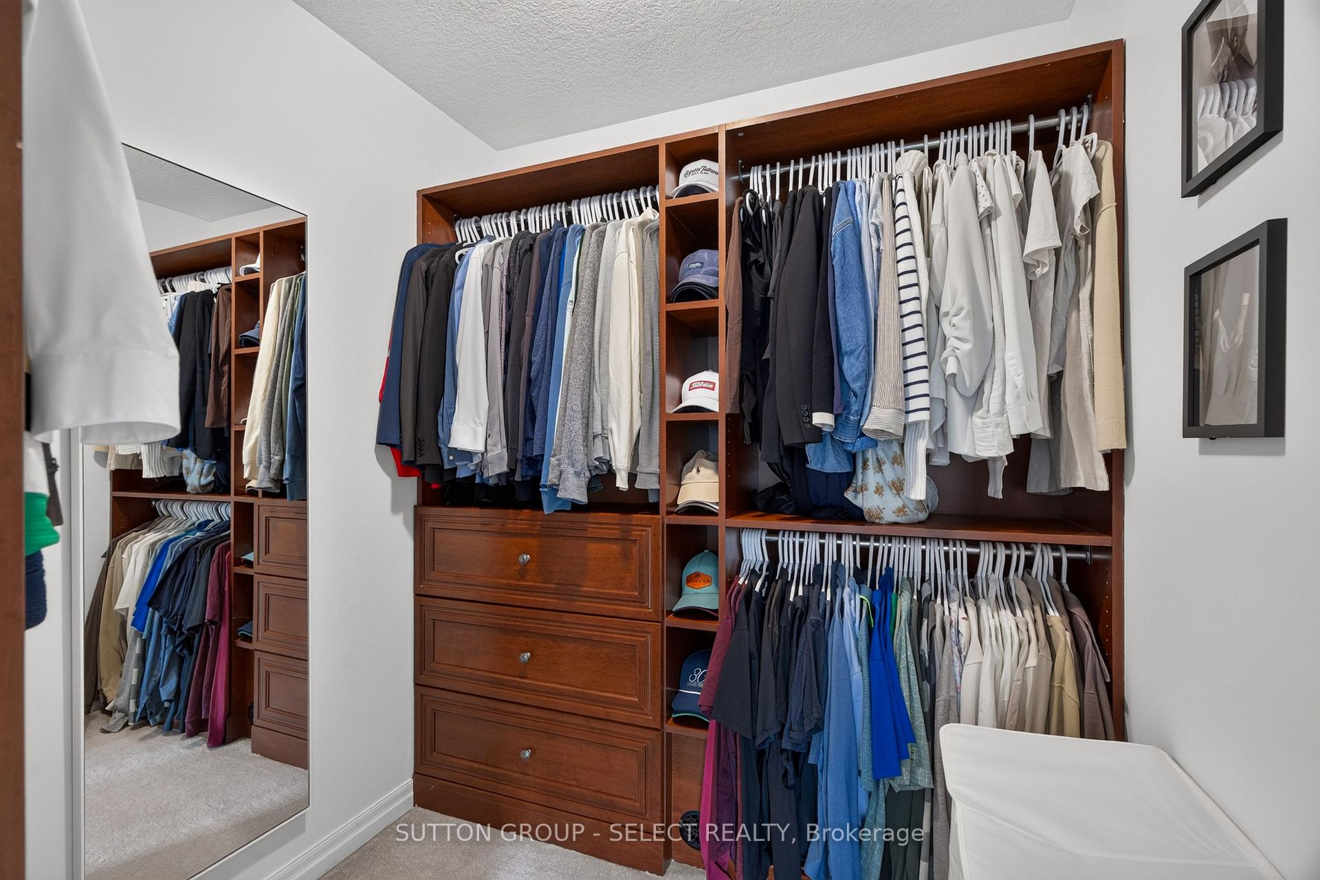 Photo 31 of 121 Tanoak Drive, London, North E — HOMEH