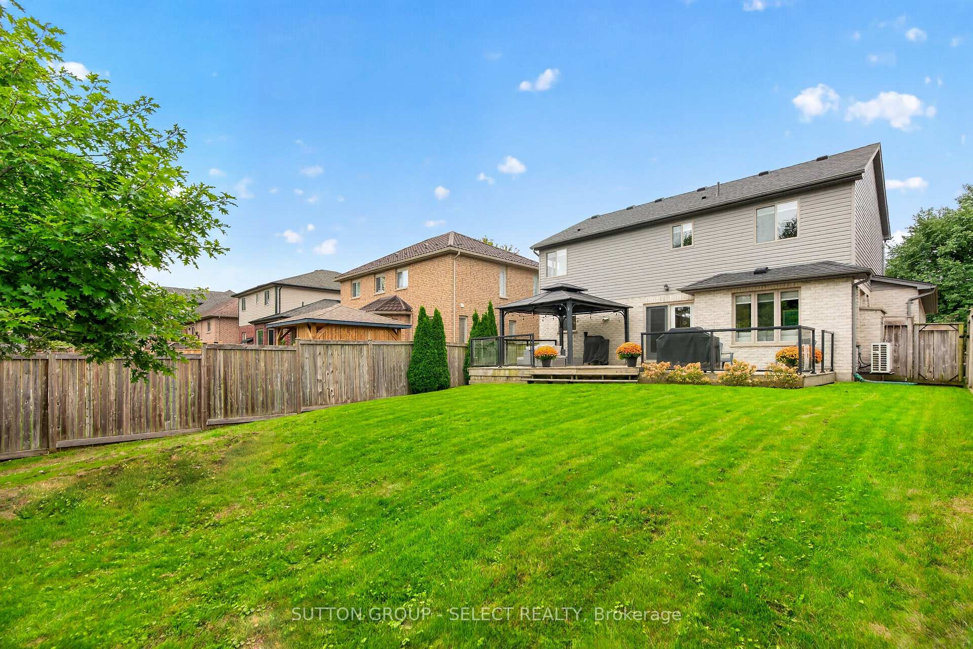 Photo 49 of 121 Tanoak Drive, London, North E — HOMEH