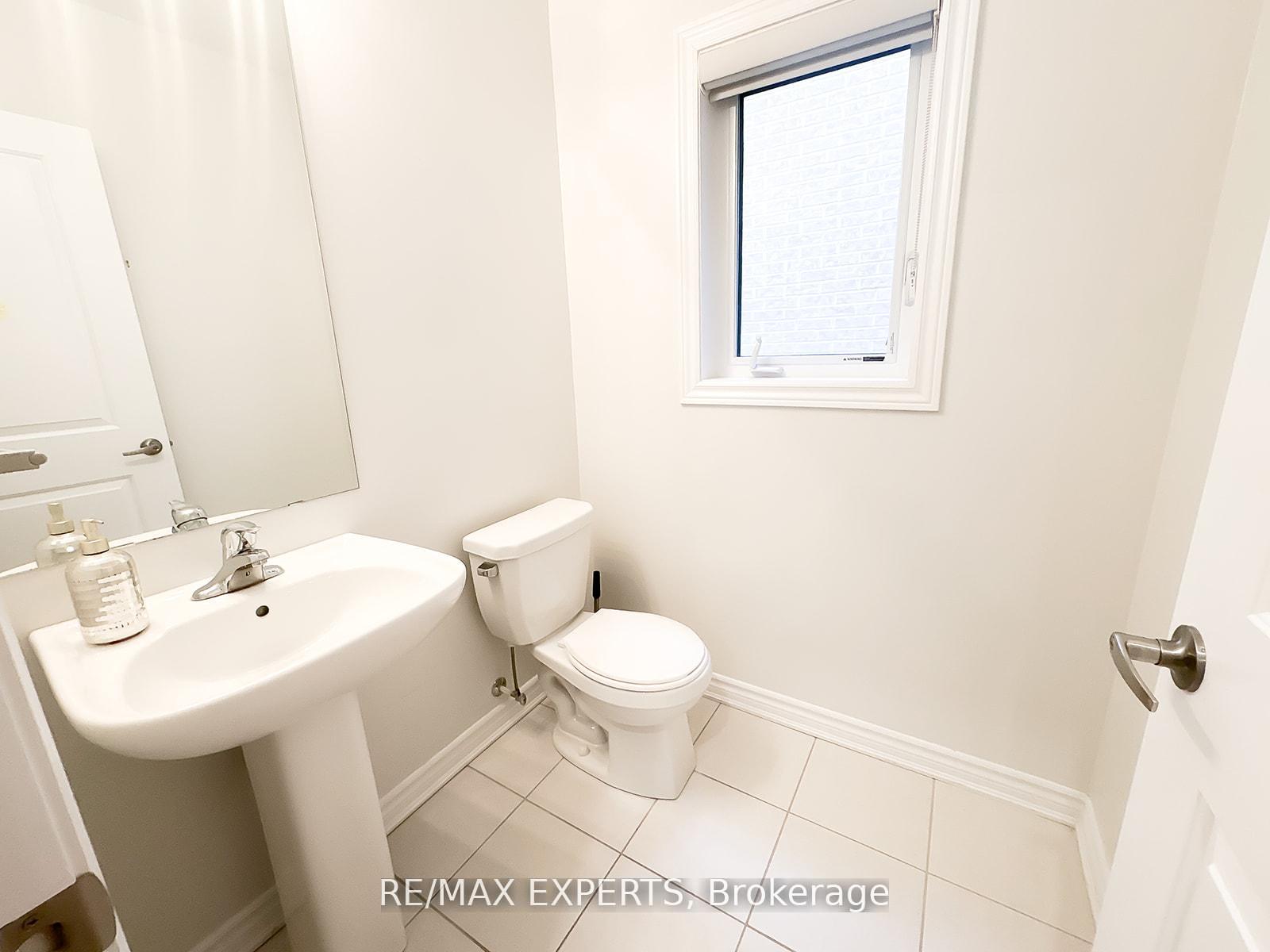 Photo 18 of 1426 Farrow Crescent, Innisfil, Alcona — HOMEH