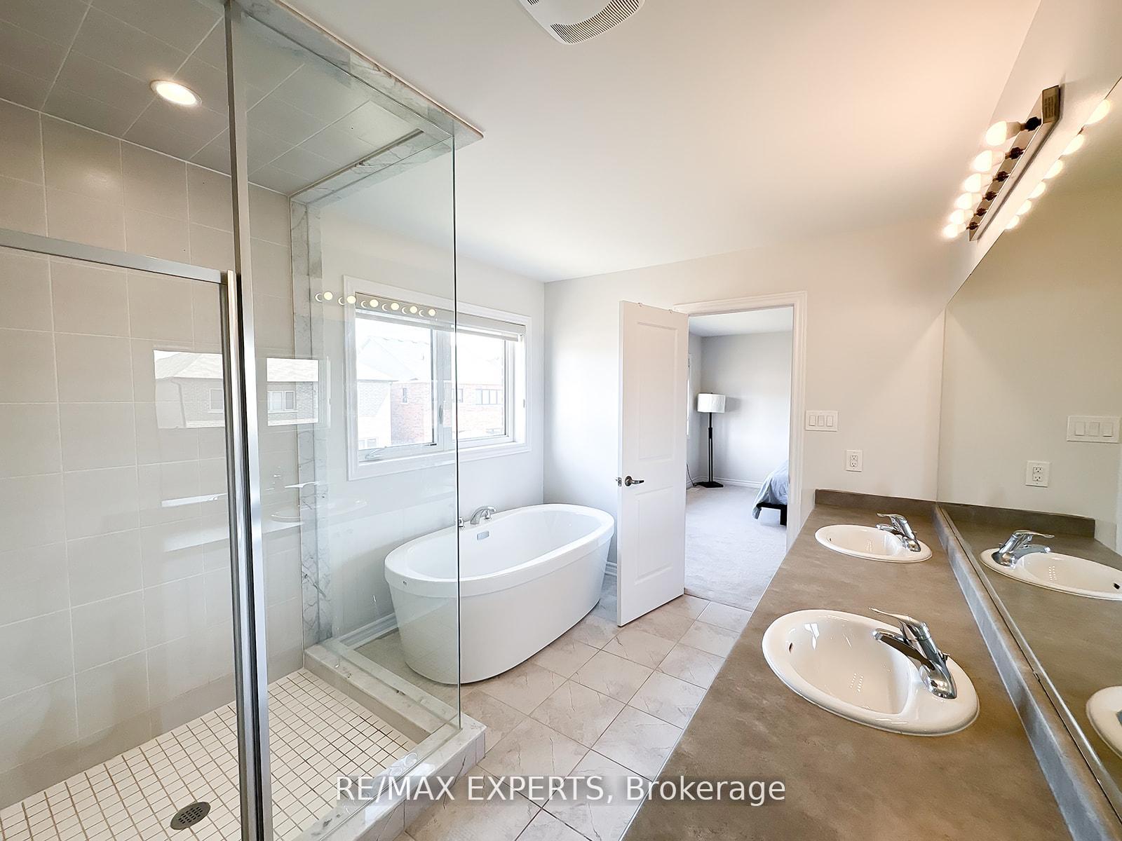 Photo 32 of 1426 Farrow Crescent, Innisfil, Alcona — HOMEH