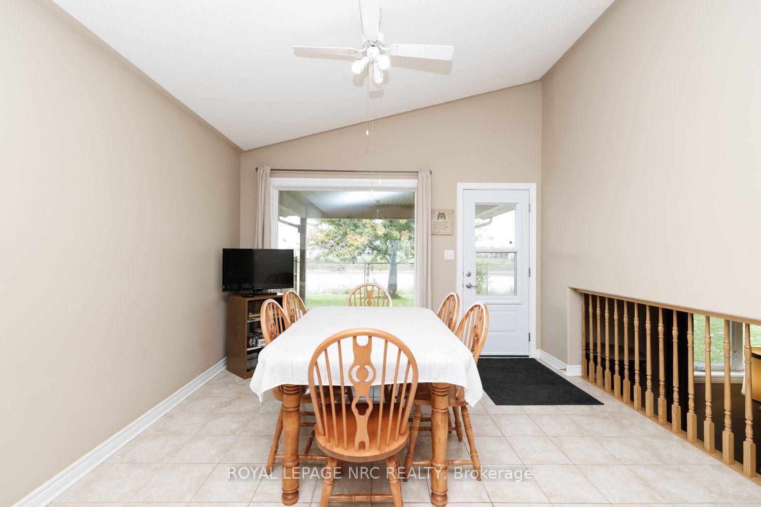 Photo 10 of 7109 Parkside Road, Niagara Falls, Forestview — HOMEH