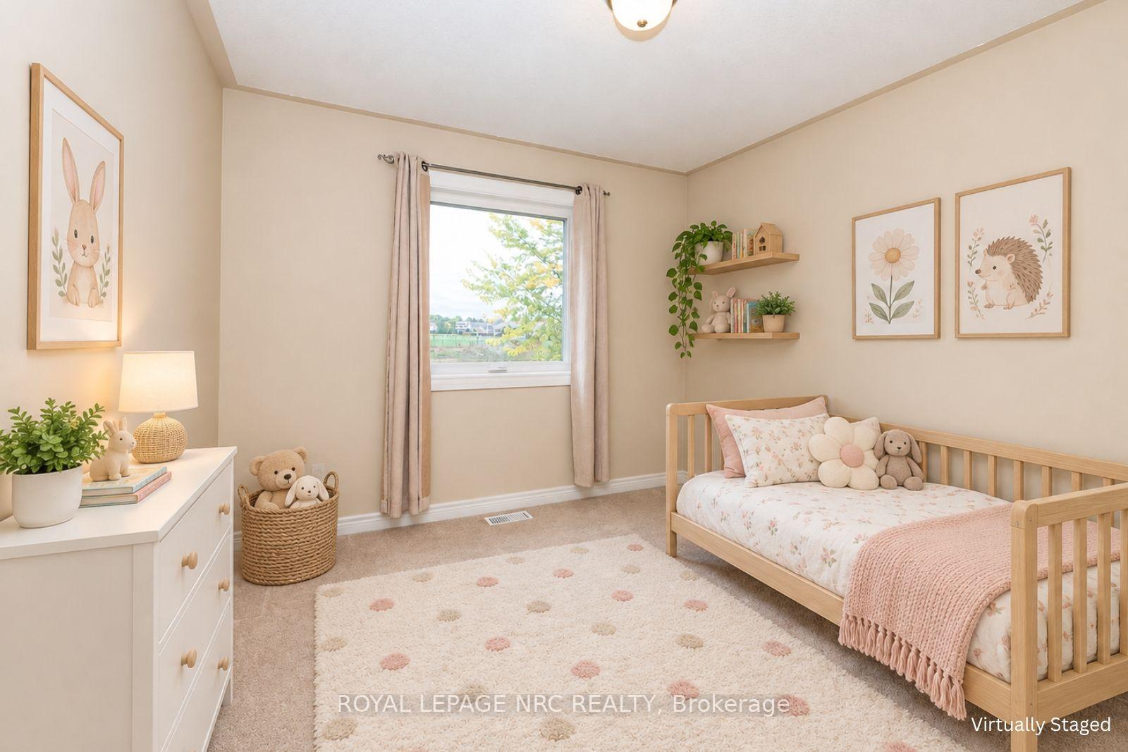 Photo 17 of 7109 Parkside Road, Niagara Falls, Forestview — HOMEH