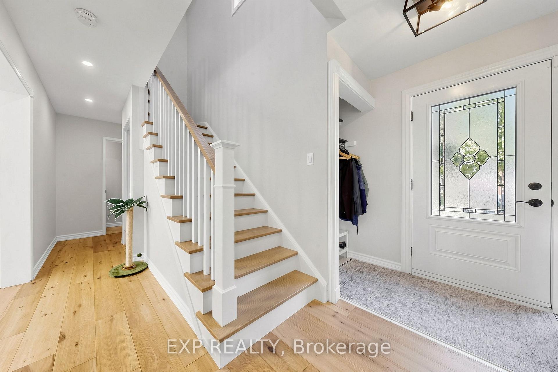 Photo 18 of 63 Fenwick Avenue, Clarington, Bowmanville — HOMEH