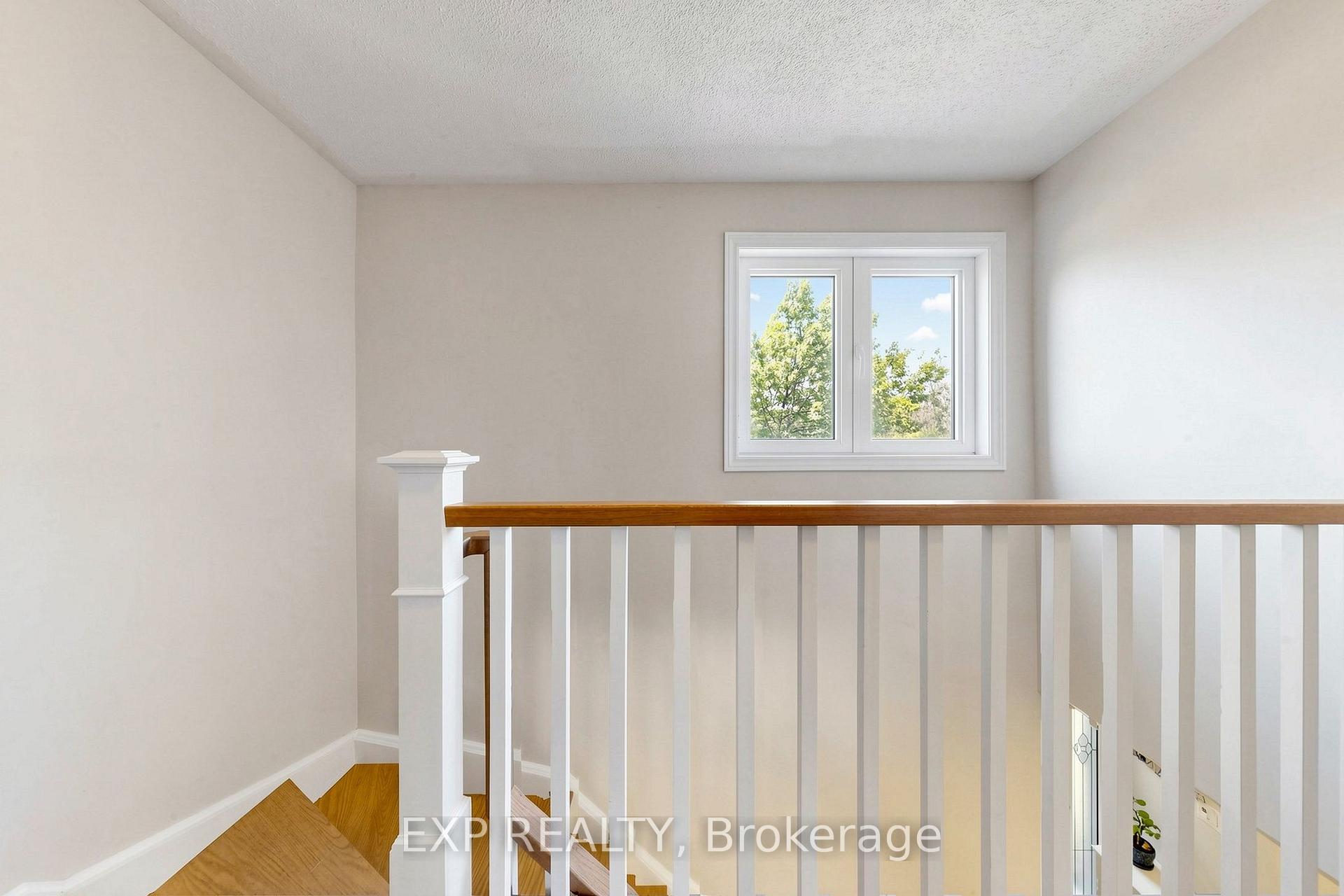 Photo 19 of 63 Fenwick Avenue, Clarington, Bowmanville — HOMEH