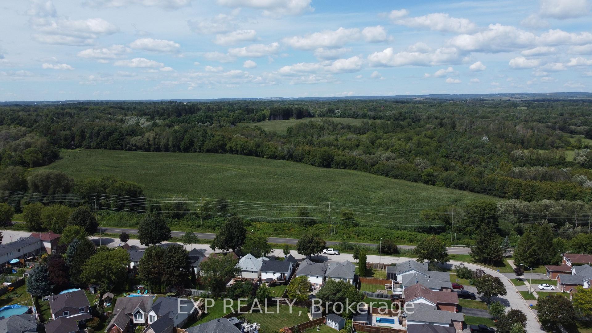 Photo 50 of 63 Fenwick Avenue, Clarington, Bowmanville — HOMEH