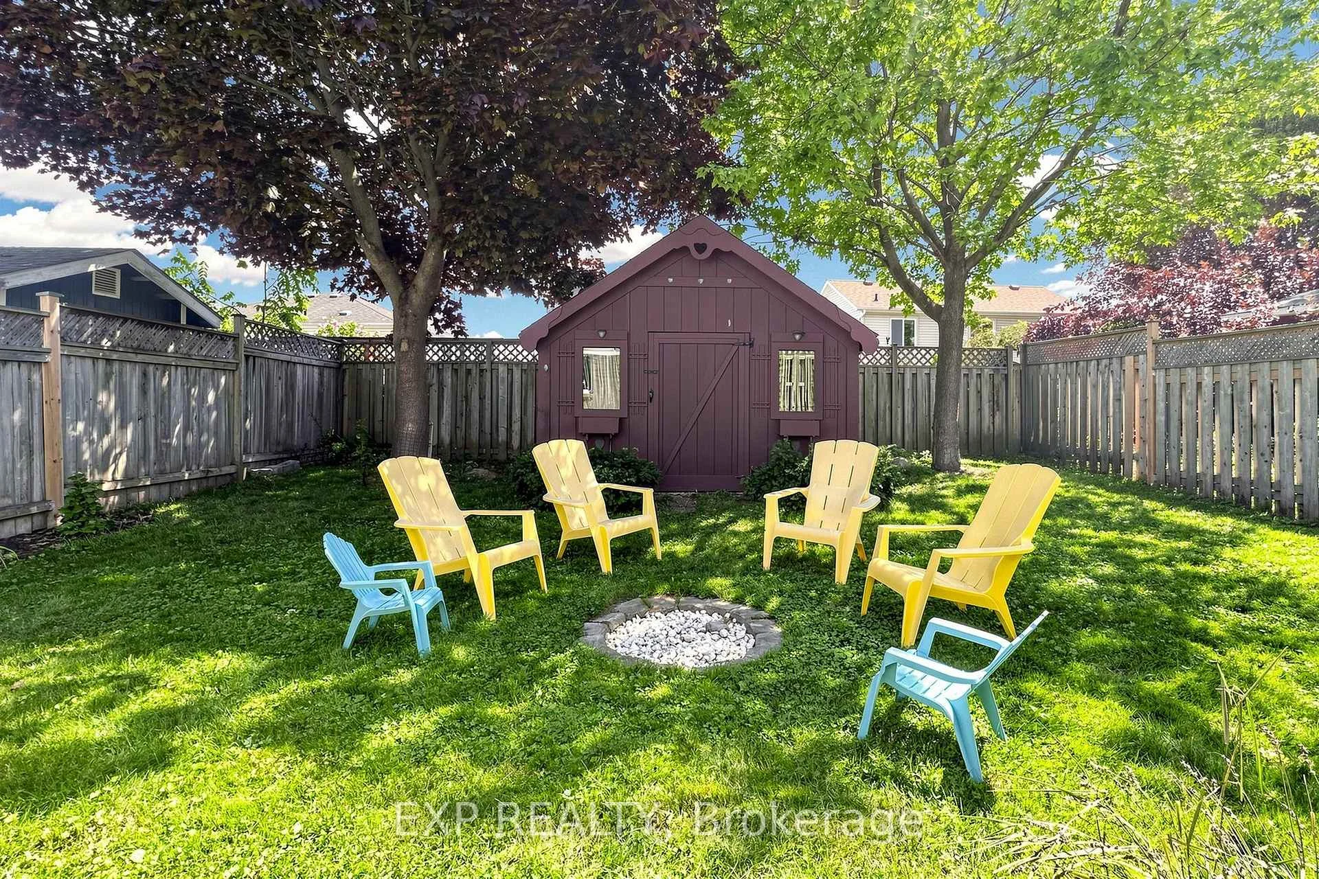 Photo 43 of 63 Fenwick Avenue, Clarington, Bowmanville — HOMEH