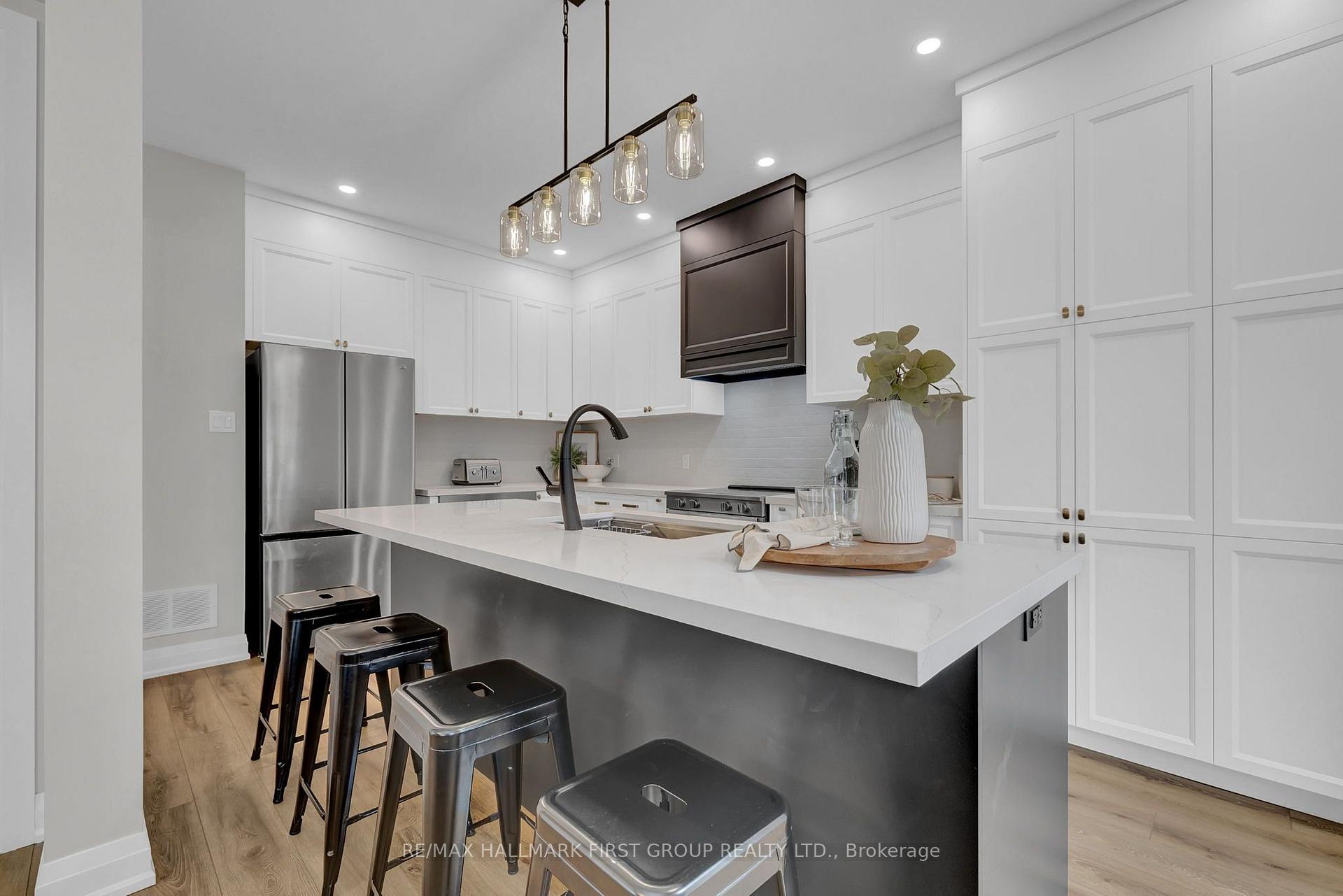 Photo 13 of 92 Sherrington Drive, Scugog, Port Perry — HOMEH
