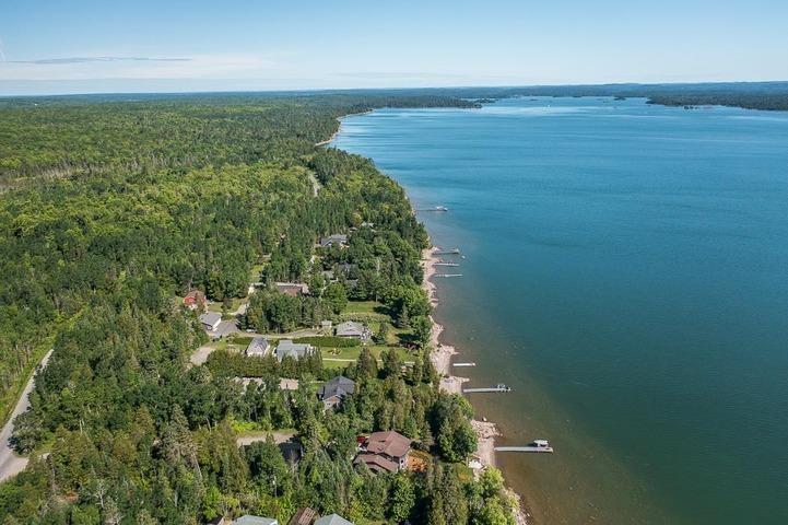 Photo 48 of 2750 Canoe Point Road, St. Joseph — HOMEH