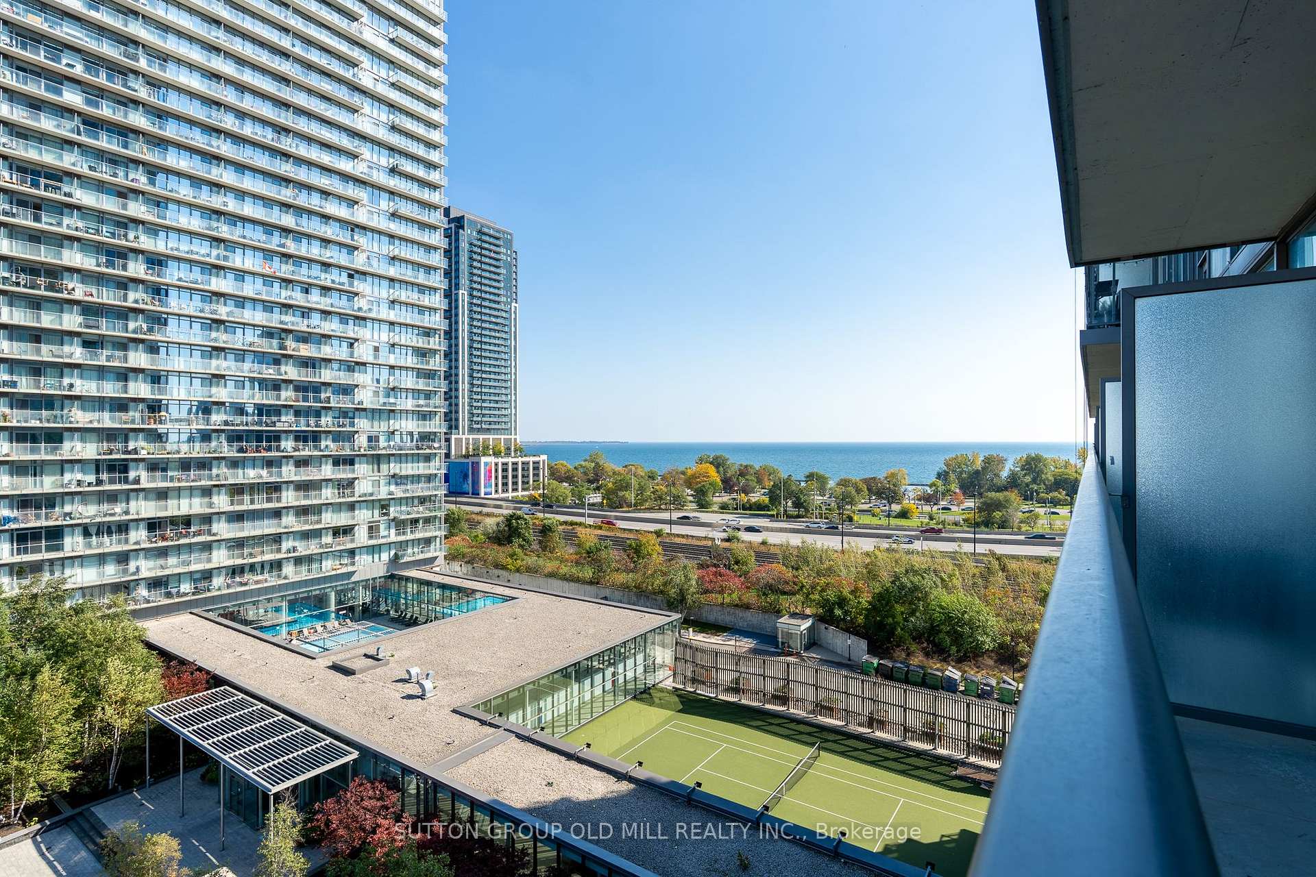 Photo 29 of Unit 812, 105 The Queensway, Toronto, High Park-Swansea — HOMEH