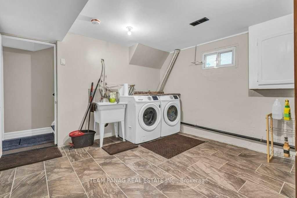 Photo 12 of Unit (Lower), 168 Glen Road, Kitchener — HOMEH