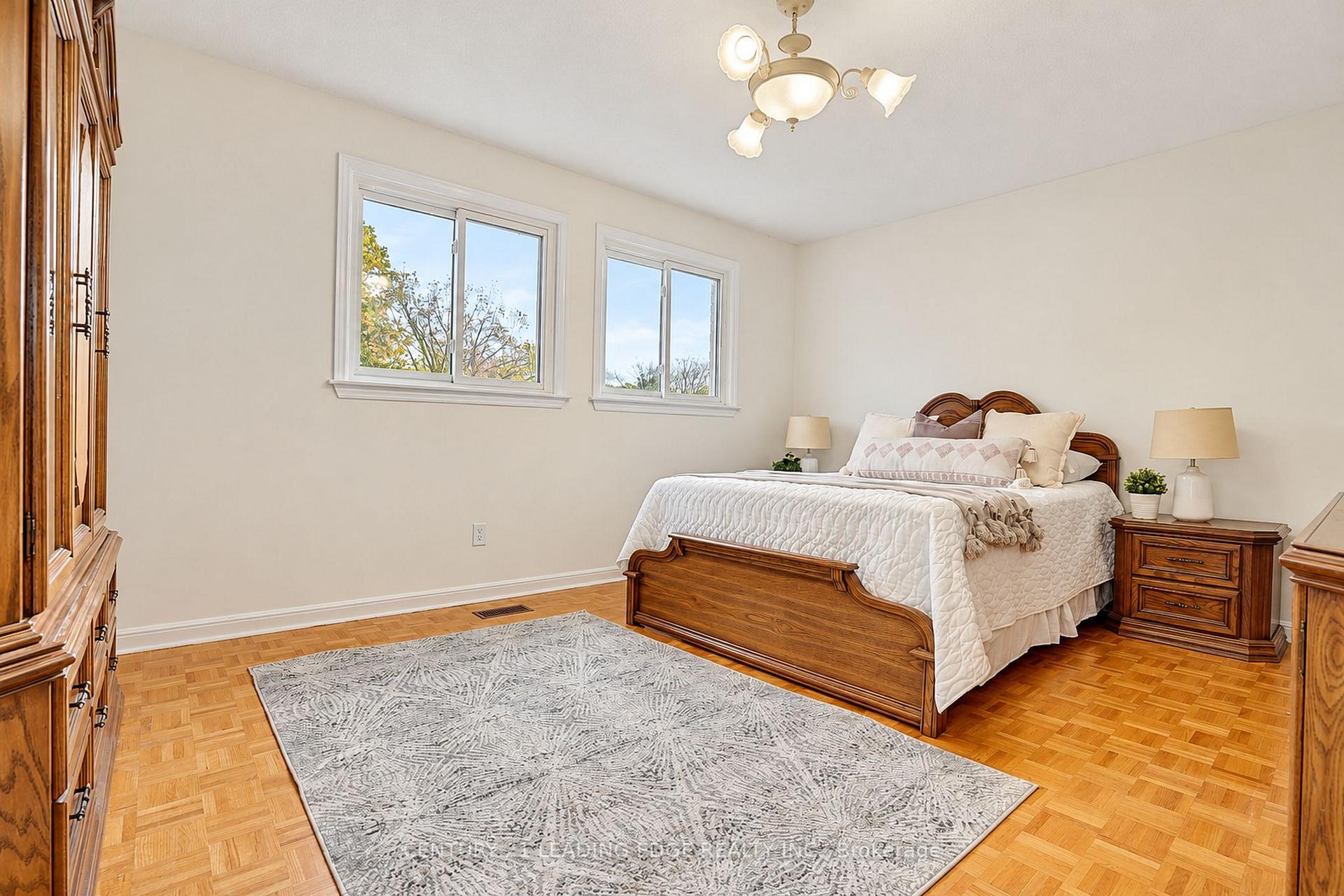 Photo 35 of 43 Ashland Crescent, Markham, Sherwood-Amberglen — HOMEH