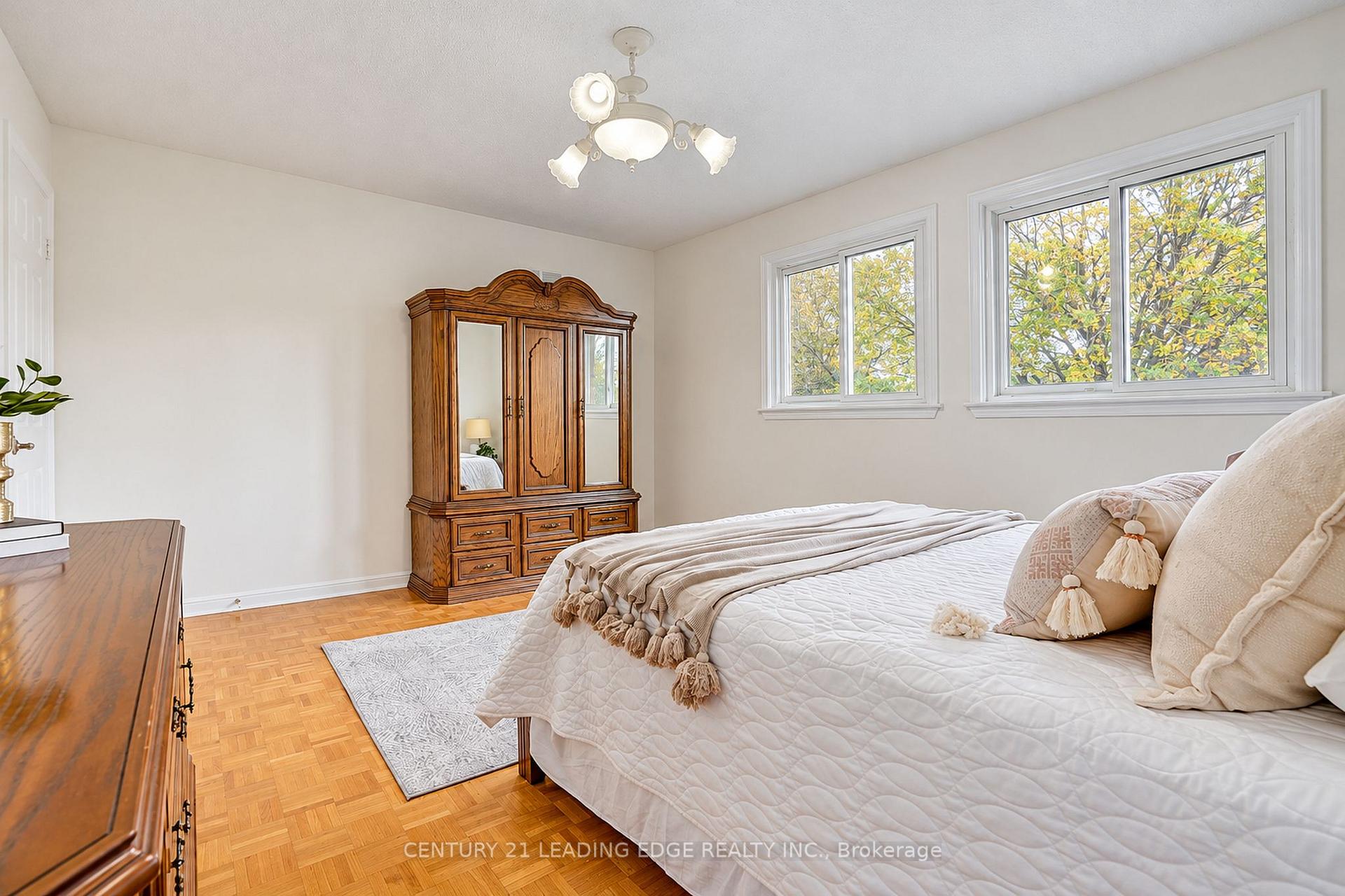 Photo 38 of 43 Ashland Crescent, Markham, Sherwood-Amberglen — HOMEH