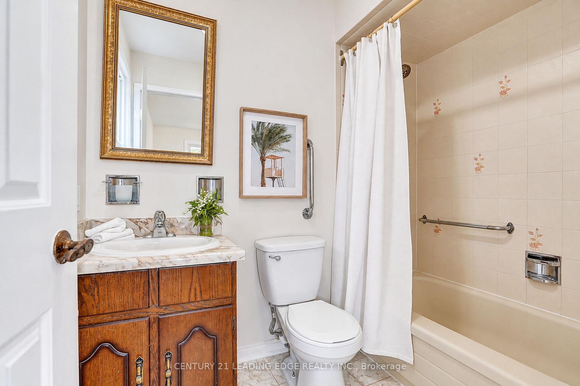 Photo 39 of 43 Ashland Crescent, Markham, Sherwood-Amberglen — HOMEH