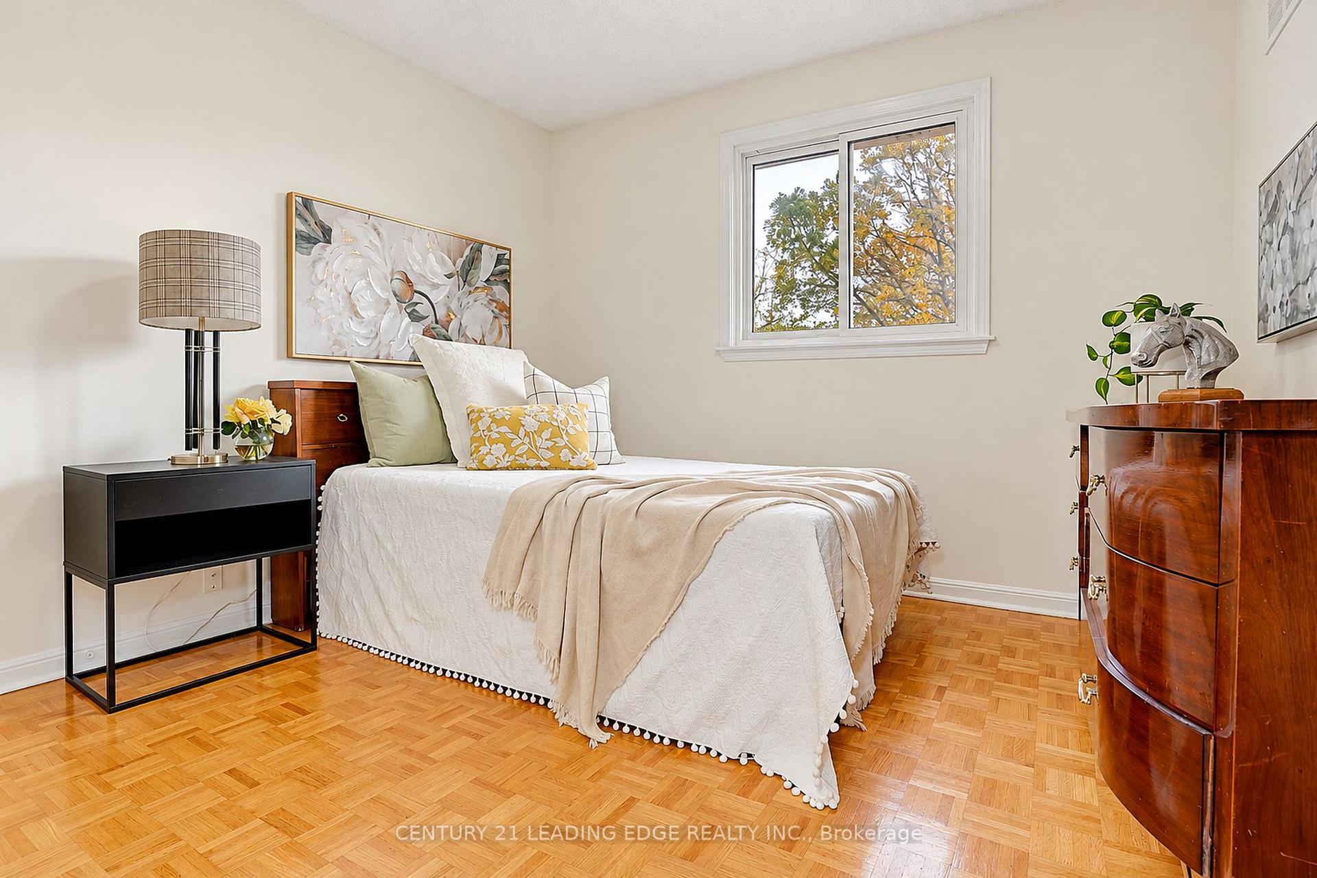 Photo 40 of 43 Ashland Crescent, Markham, Sherwood-Amberglen — HOMEH