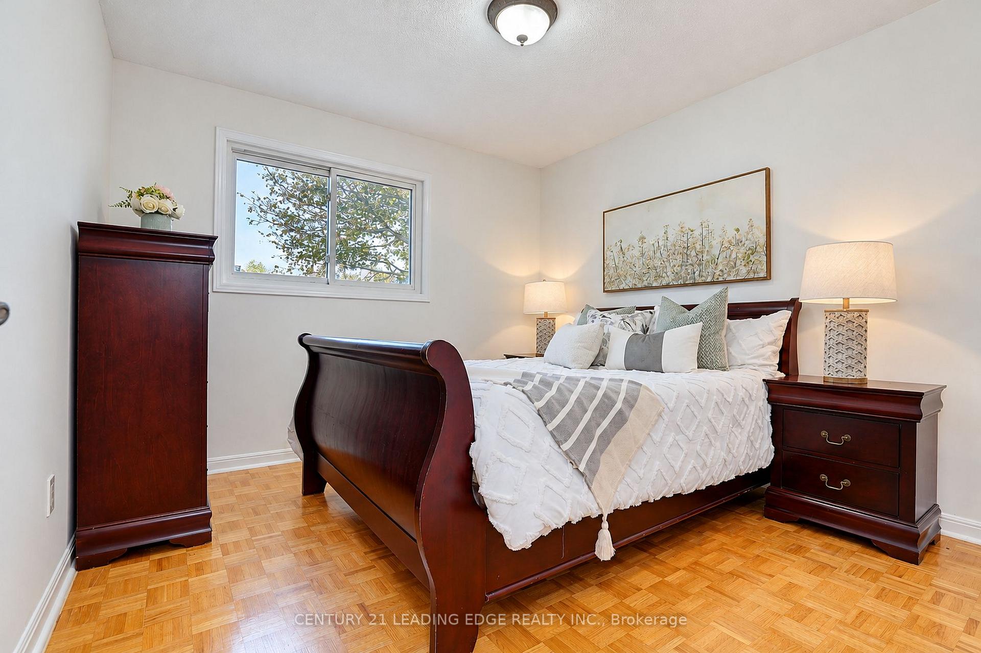 Photo 45 of 43 Ashland Crescent, Markham, Sherwood-Amberglen — HOMEH