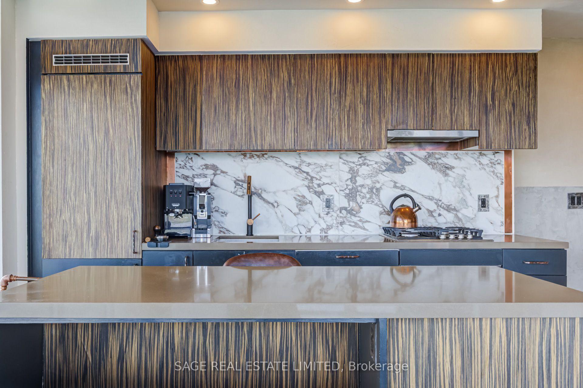 Photo 3 of Unit 1902, 501 St Clair Avenue W, Toronto, Casa Loma — HOMEH