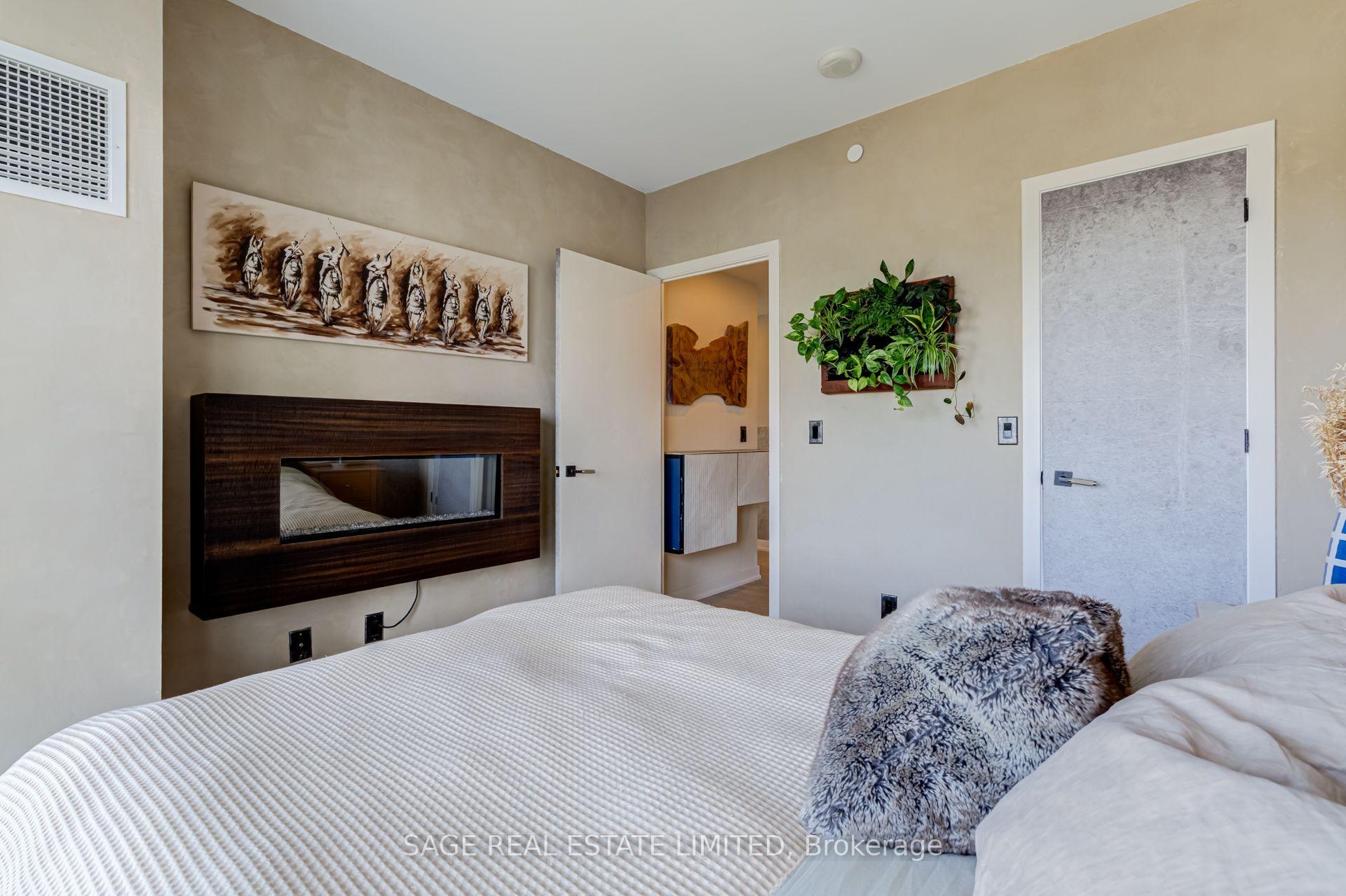 Photo 17 of Unit 1902, 501 St Clair Avenue W, Toronto, Casa Loma — HOMEH