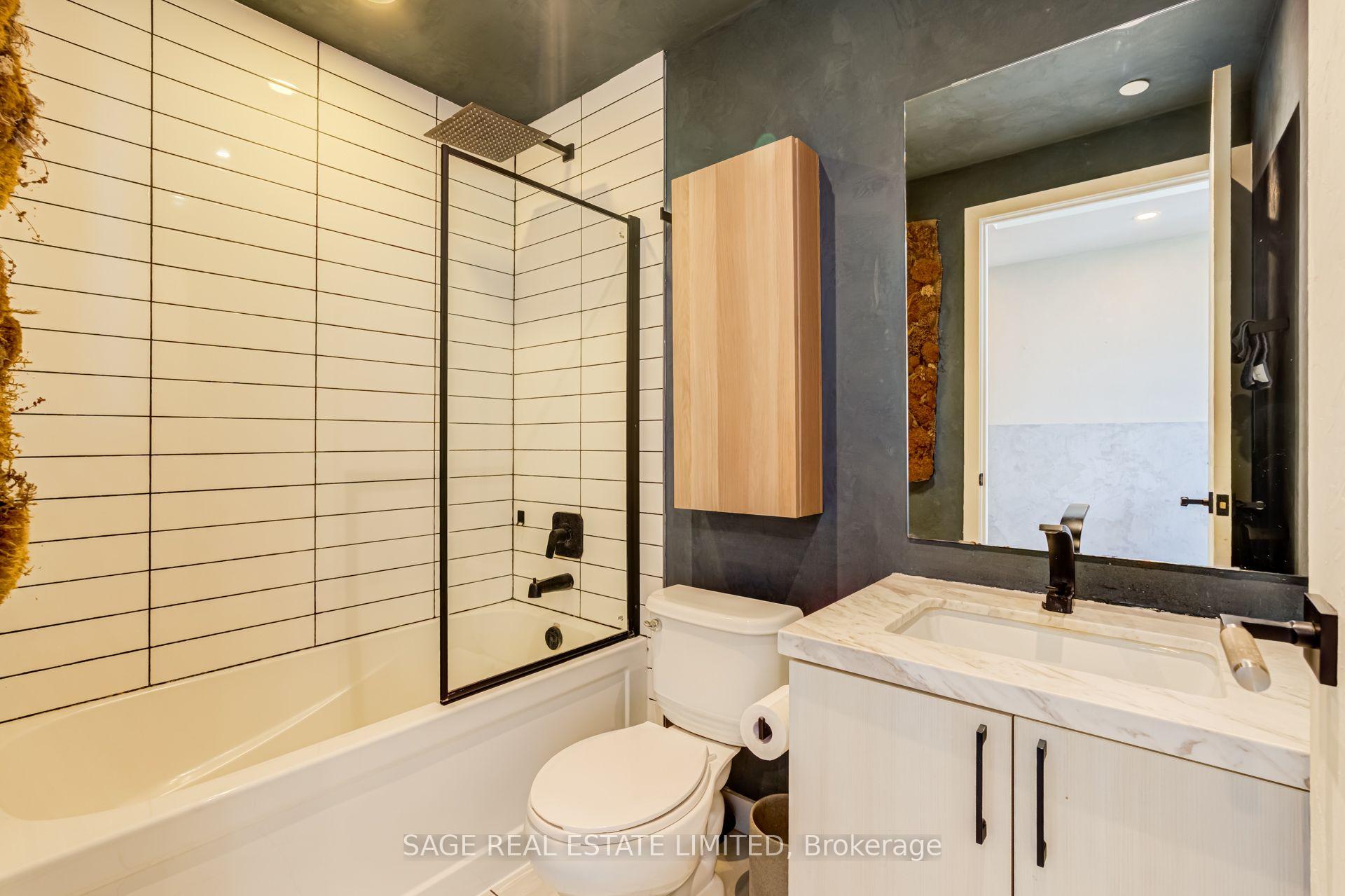 Photo 19 of Unit 1902, 501 St Clair Avenue W, Toronto, Casa Loma — HOMEH