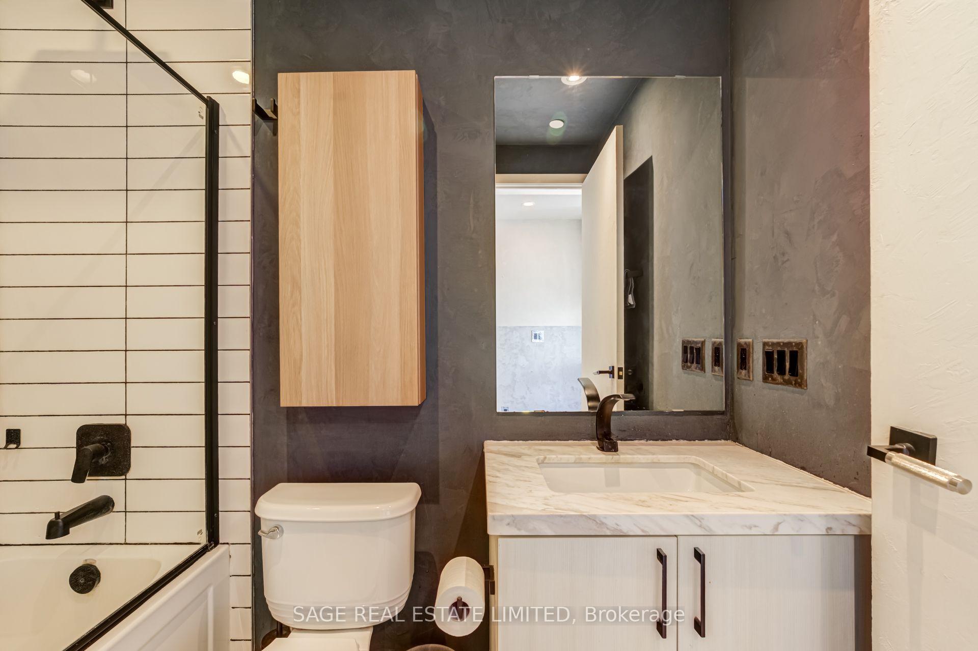 Photo 20 of Unit 1902, 501 St Clair Avenue W, Toronto, Casa Loma — HOMEH