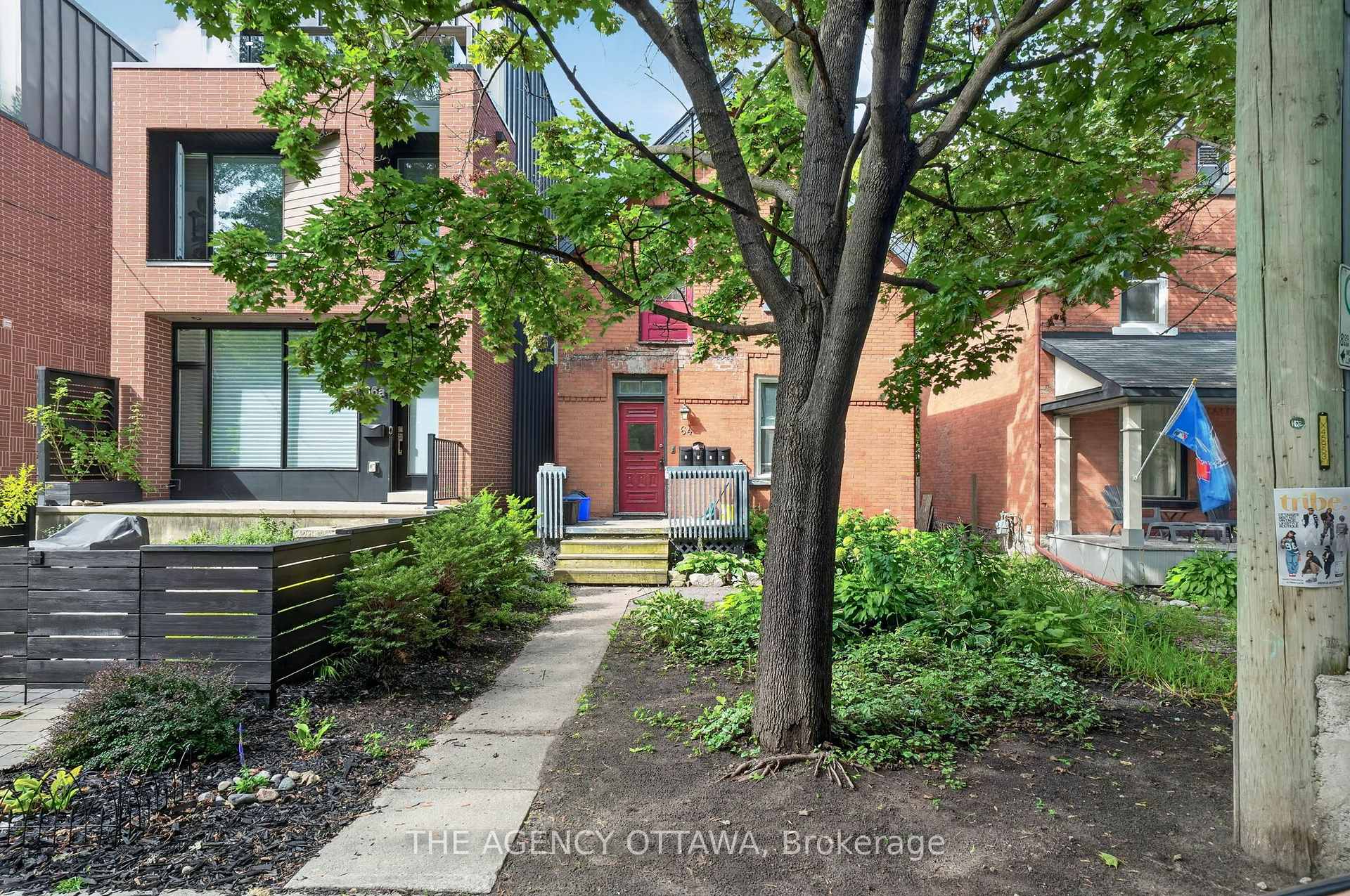 Photo 4 of 64 Bayswater Avenue, Ottawa, Hintonburg — HOMEH